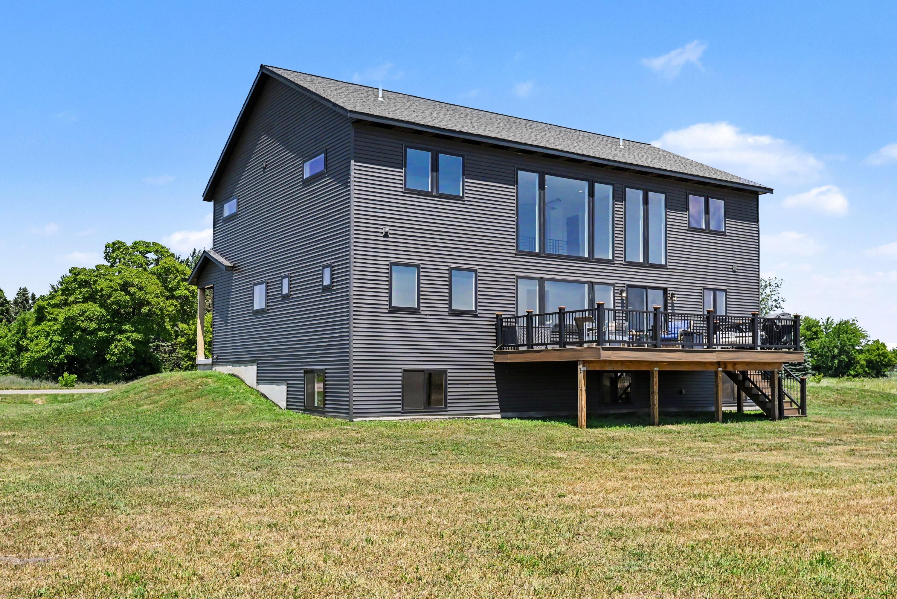14390 New Holland Street Holland MI 49424