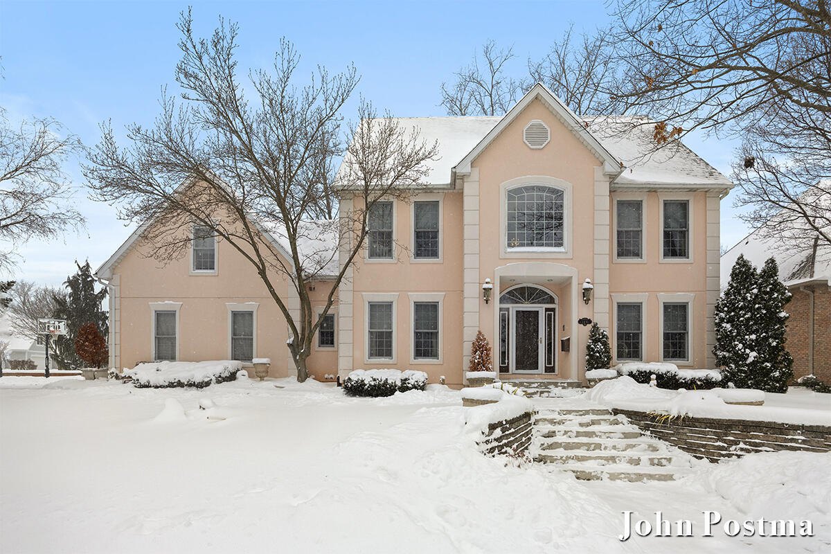 East Grand Rapids MI, 2441 Arundel Road SE