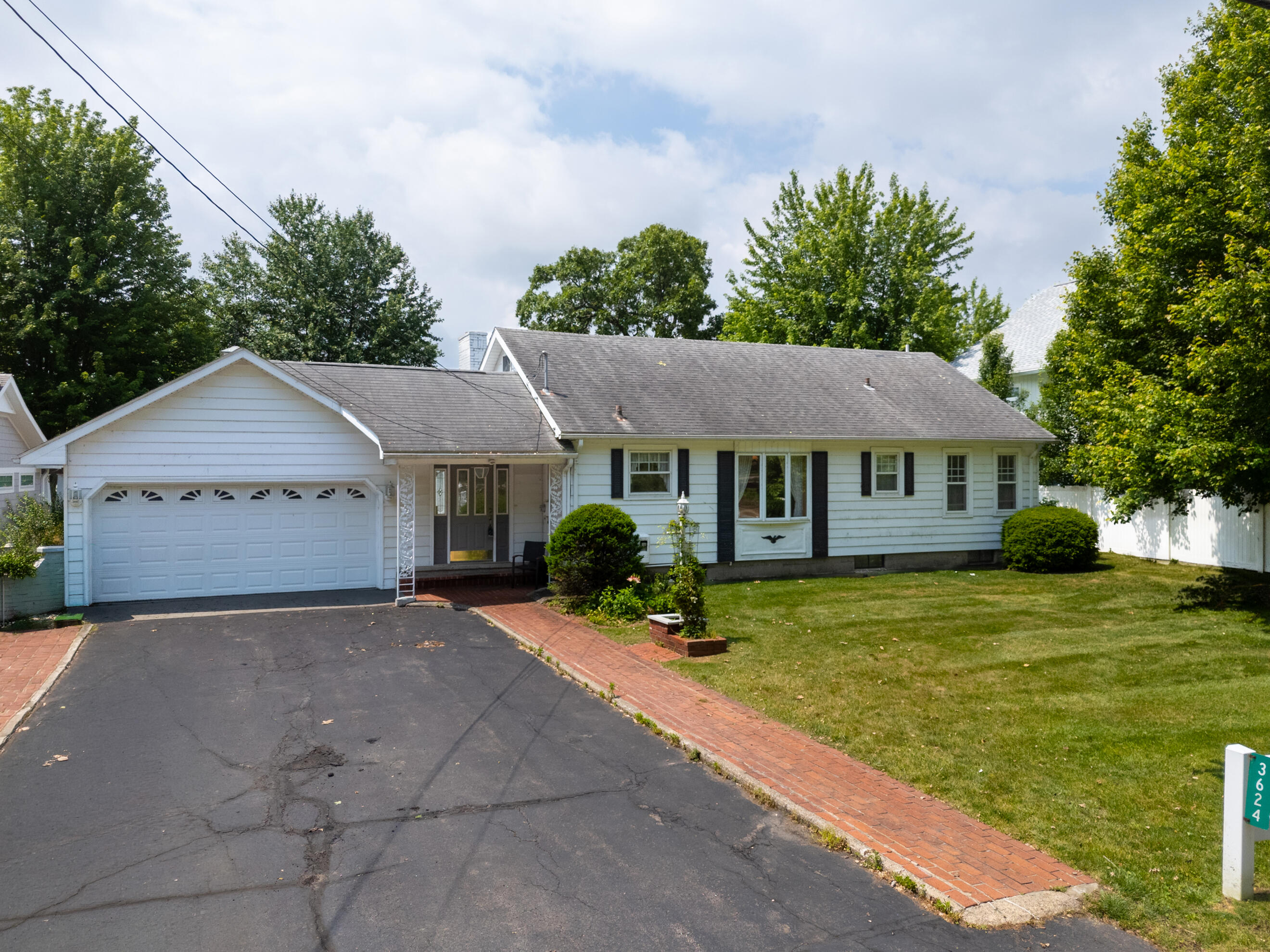 3624 E Shore Drive Portage MI 49002
