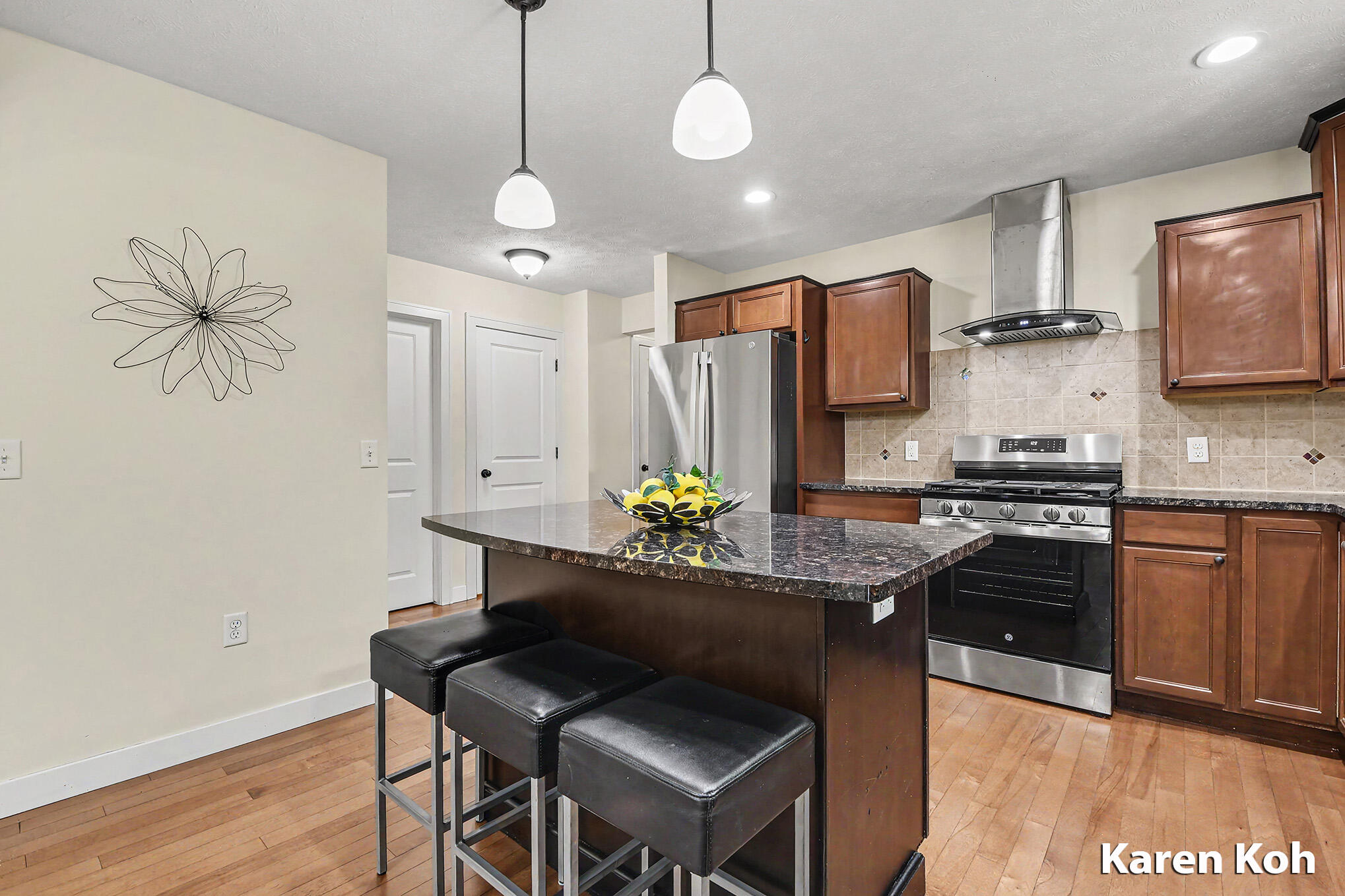 4521 Burton Forest Court SE Grand Rapids MI 49546
