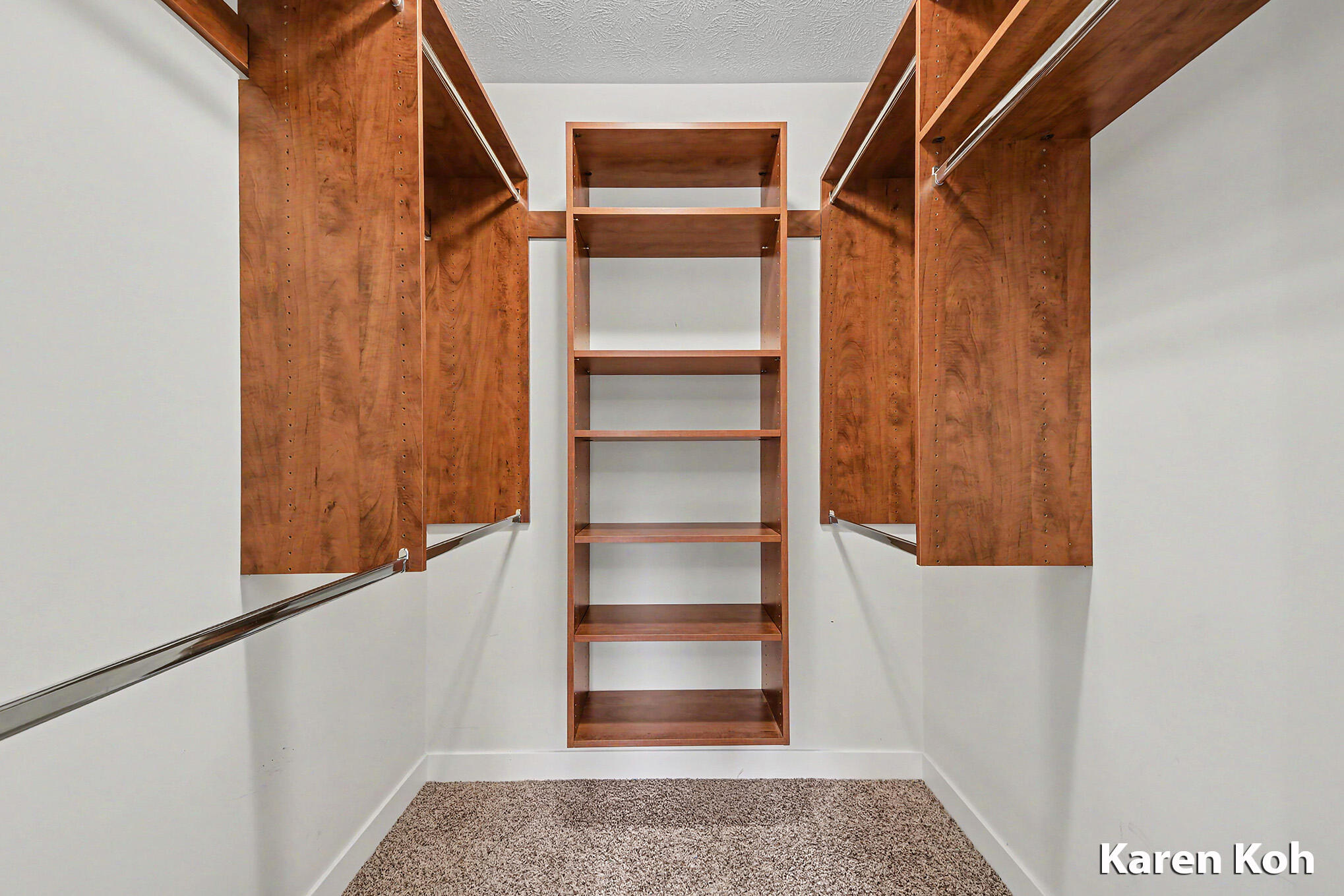 4521 Burton Forest Court SE Grand Rapids MI 49546