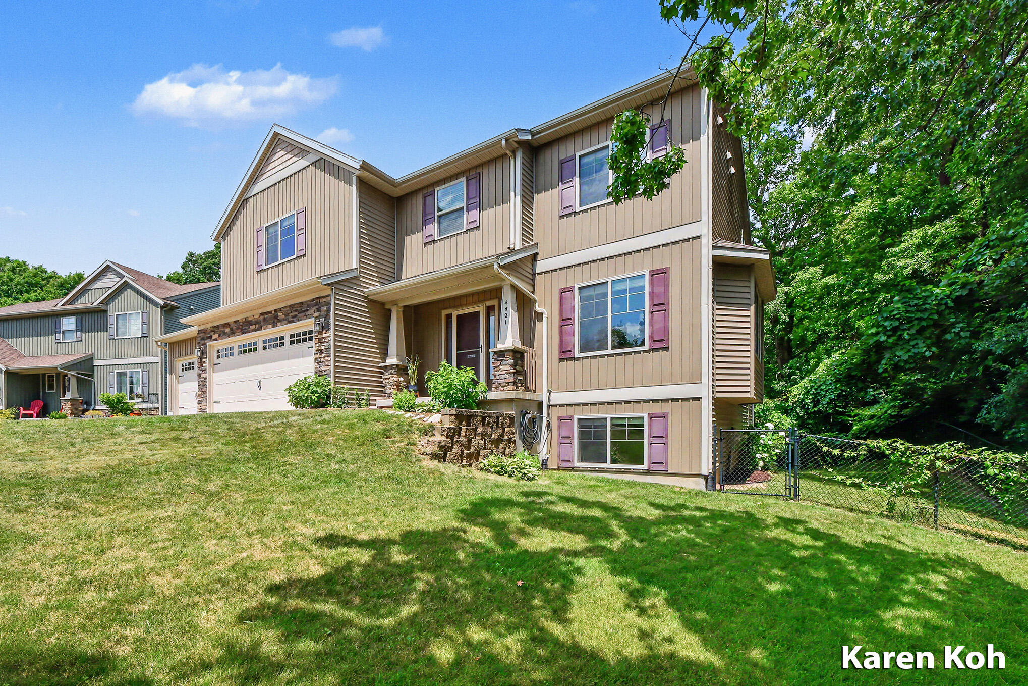 4521 Burton Forest Court SE Grand Rapids MI 49546