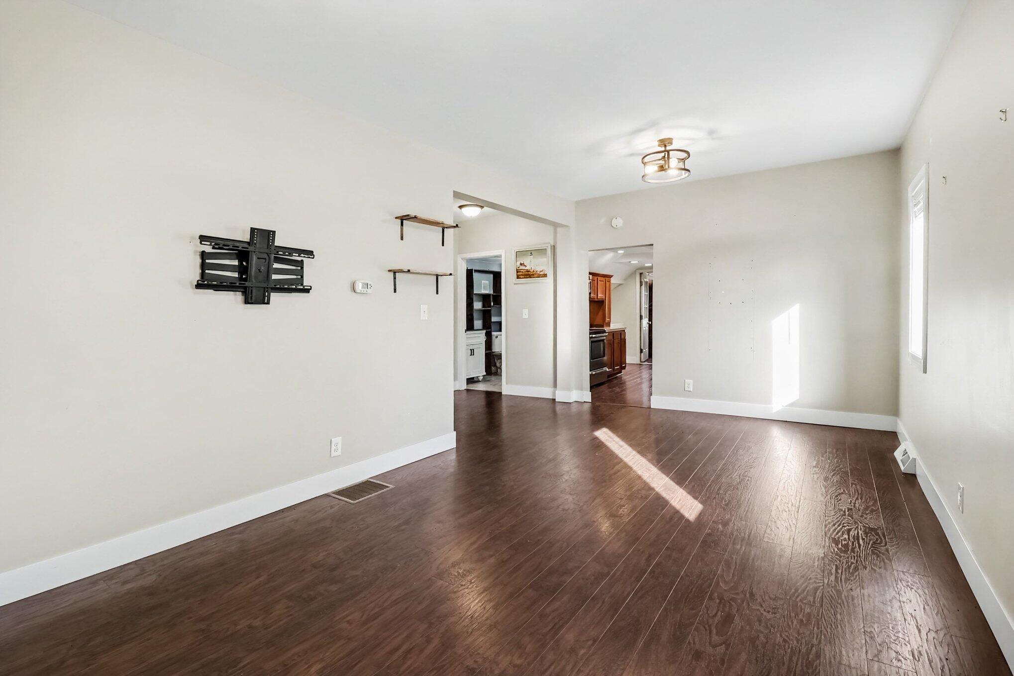 201 N Rowe Street Ludington MI 49431