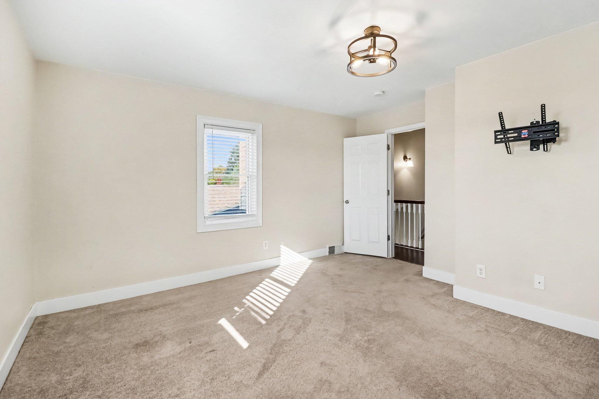 201 N Rowe Street Ludington MI 49431