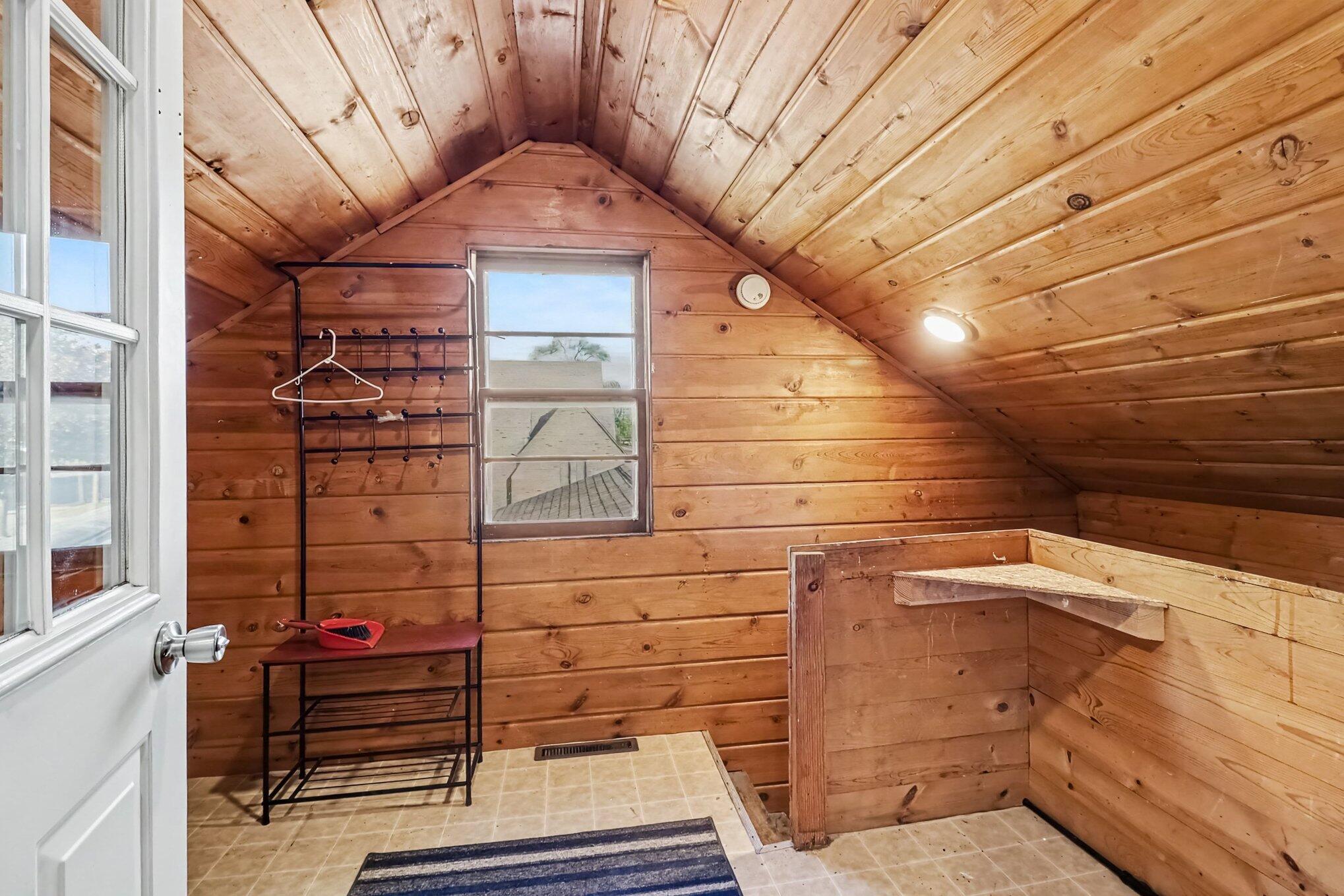 201 N Rowe Street Ludington MI 49431