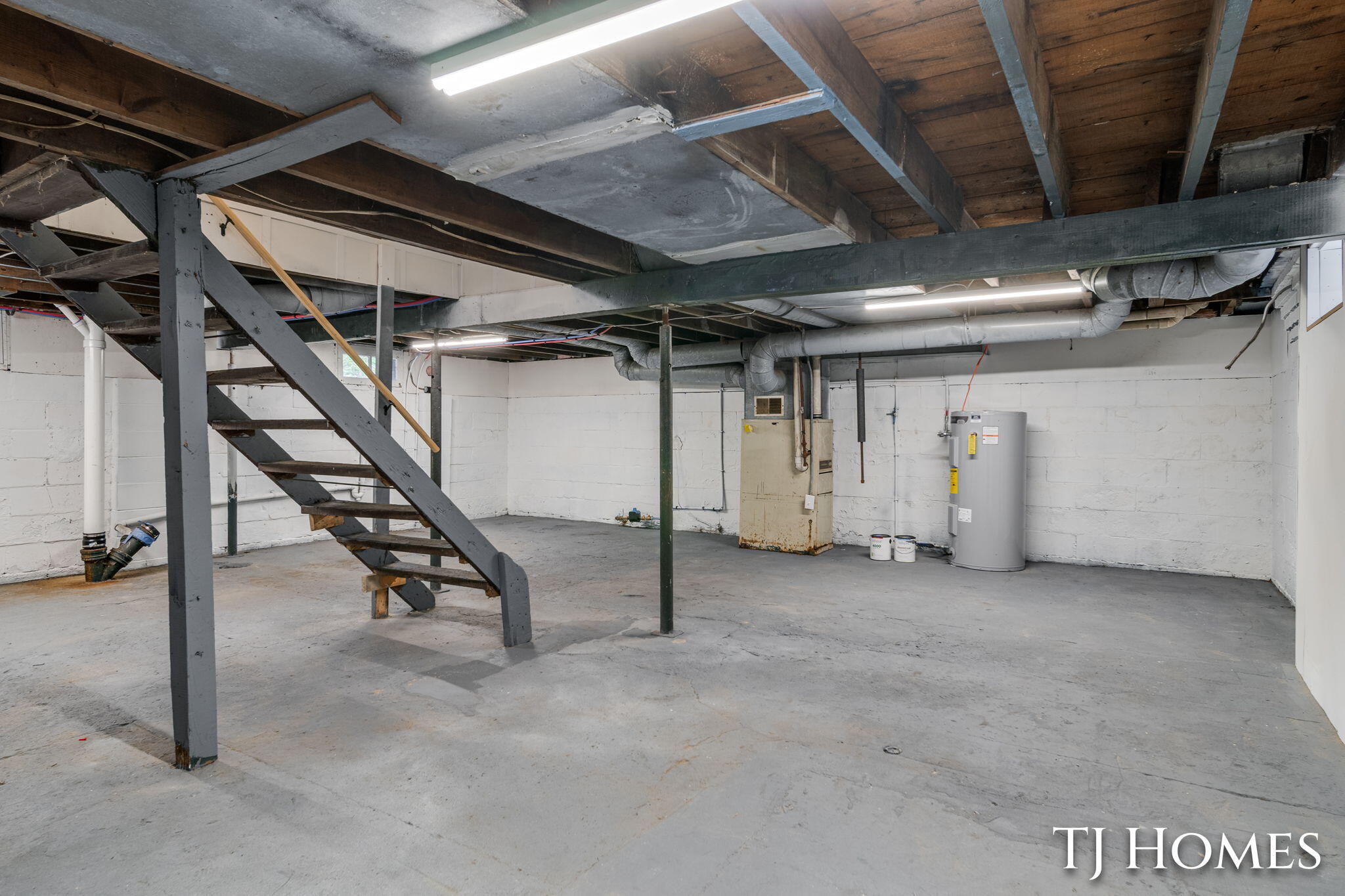 1031 Ada Avenue Muskegon MI 49442
