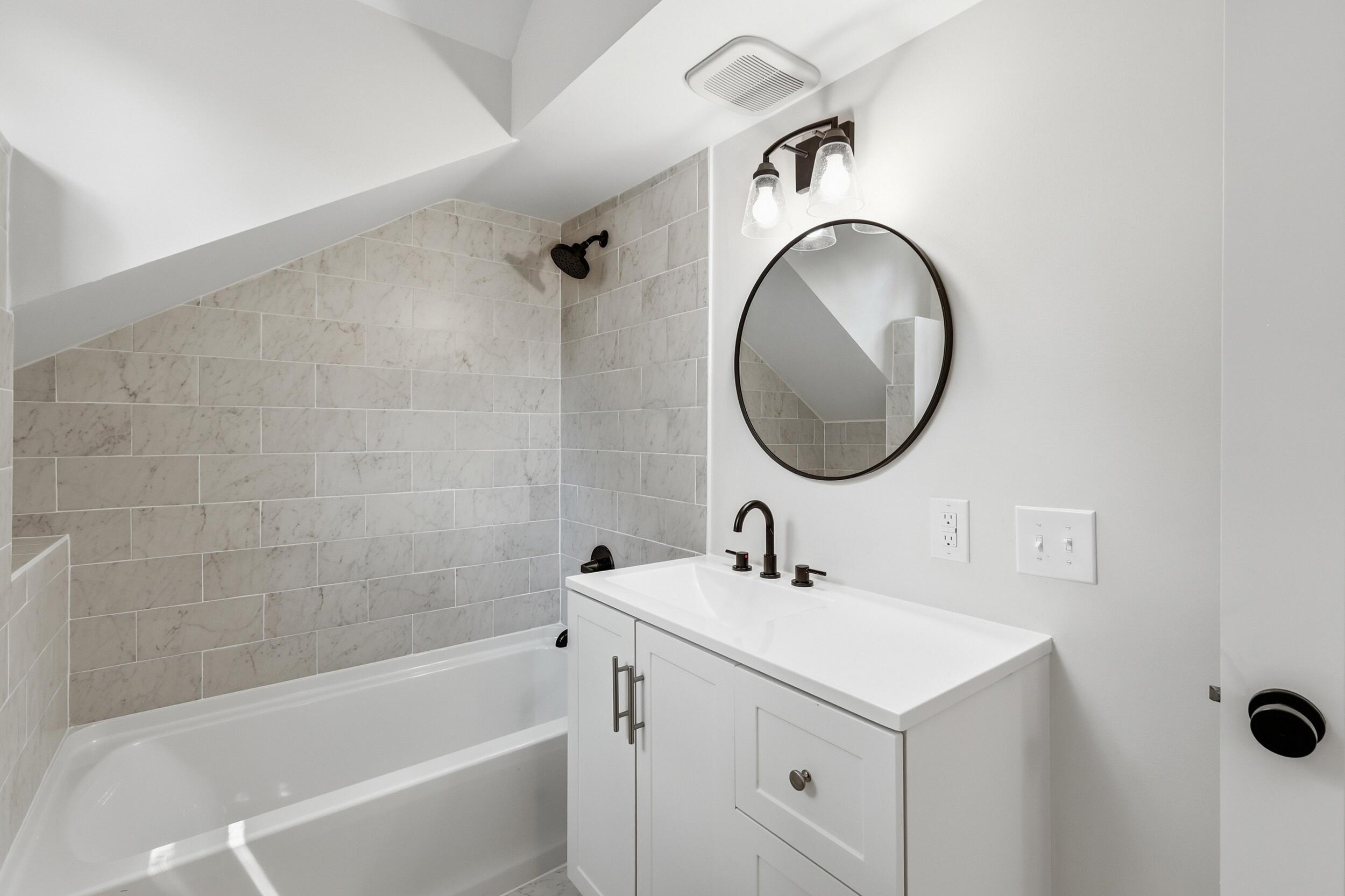 155 Palmer Street NE Grand Rapids MI 49505