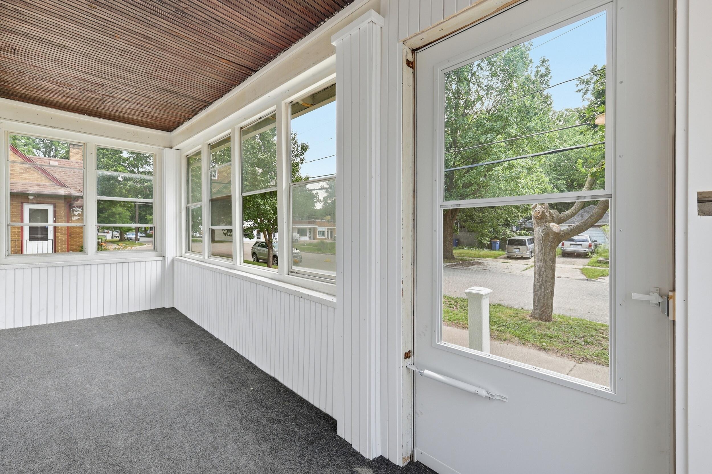 155 Palmer Street NE Grand Rapids MI 49505
