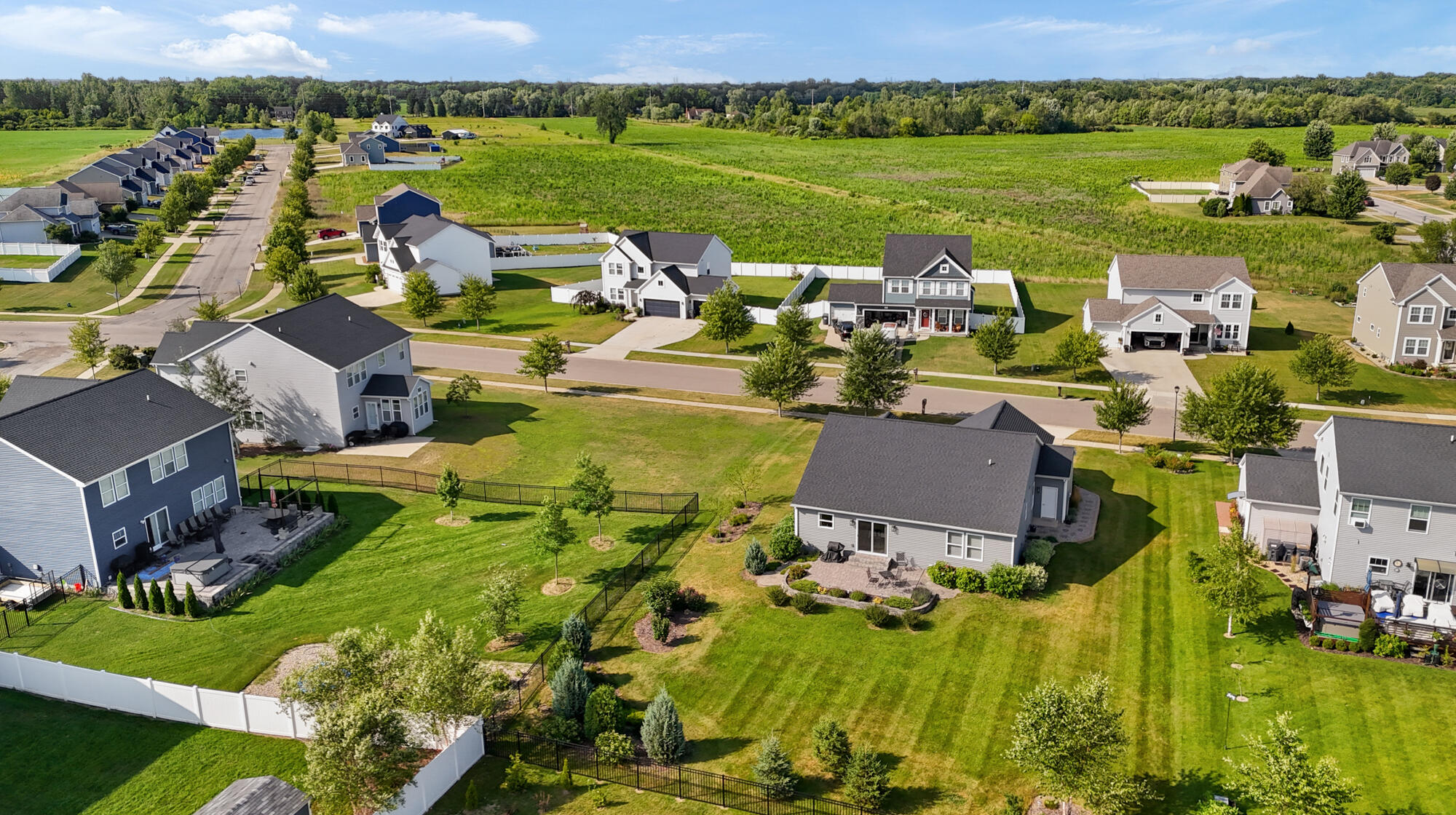 6087 Longhorn Trail Stevensville MI 49127