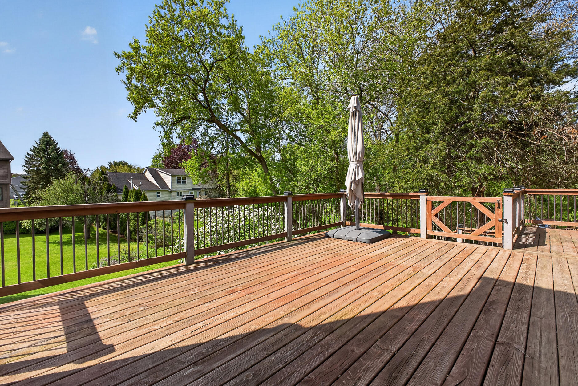 3415 N Applecrest Court SE Ada MI 49301