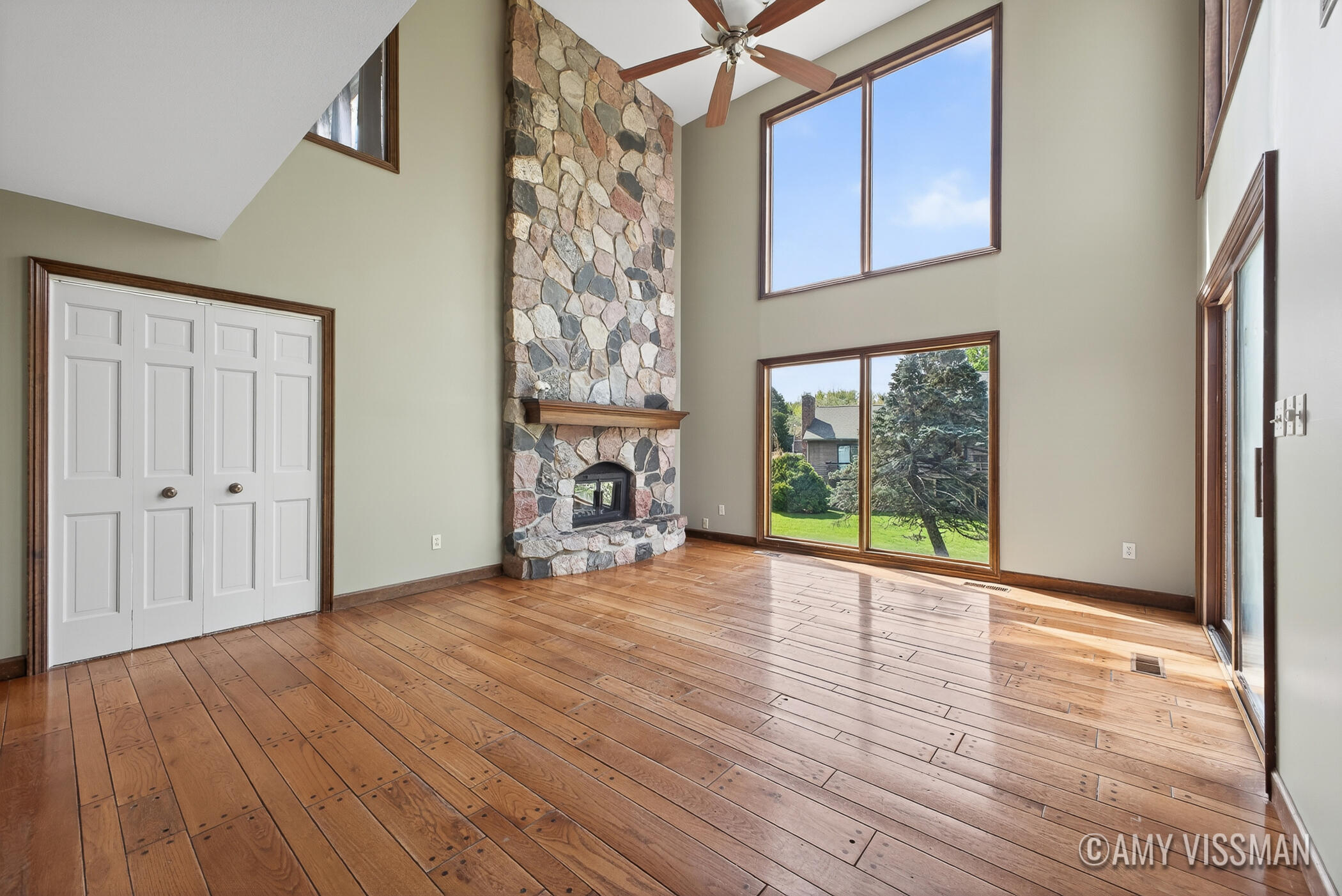 3415 N Applecrest Court SE Ada MI 49301
