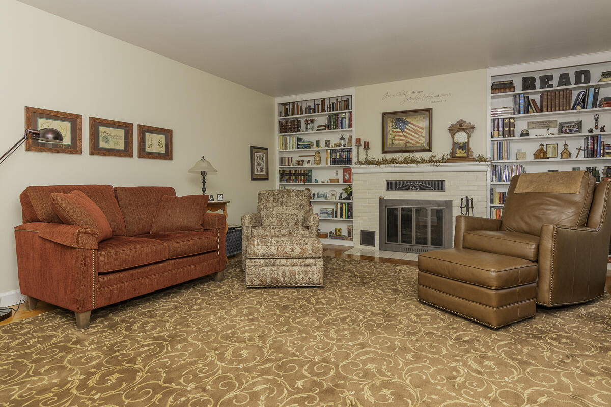 7471 N 12th Street Kalamazoo MI 49009