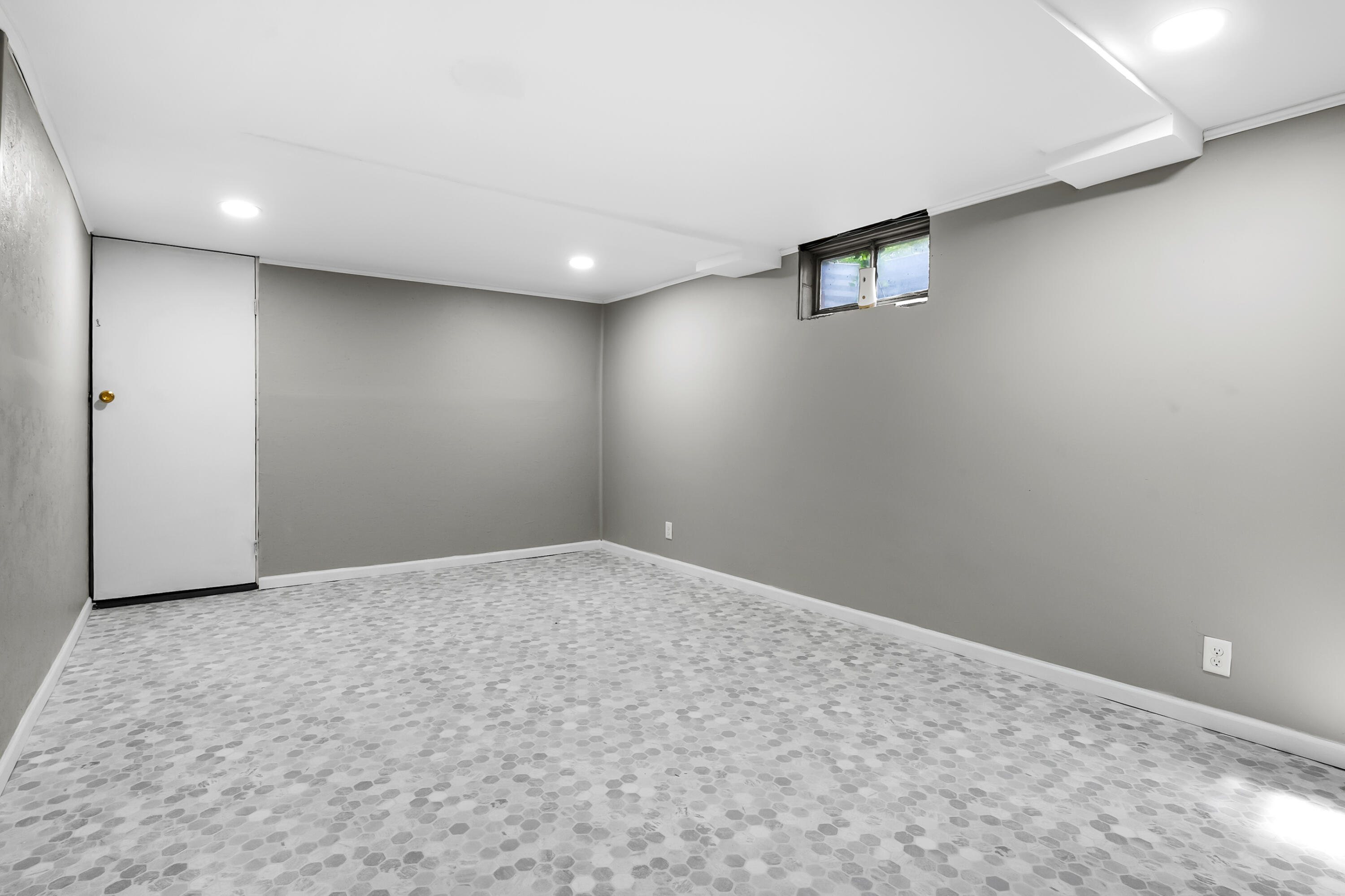 1308 Colgrove Avenue Kalamazoo MI 49048