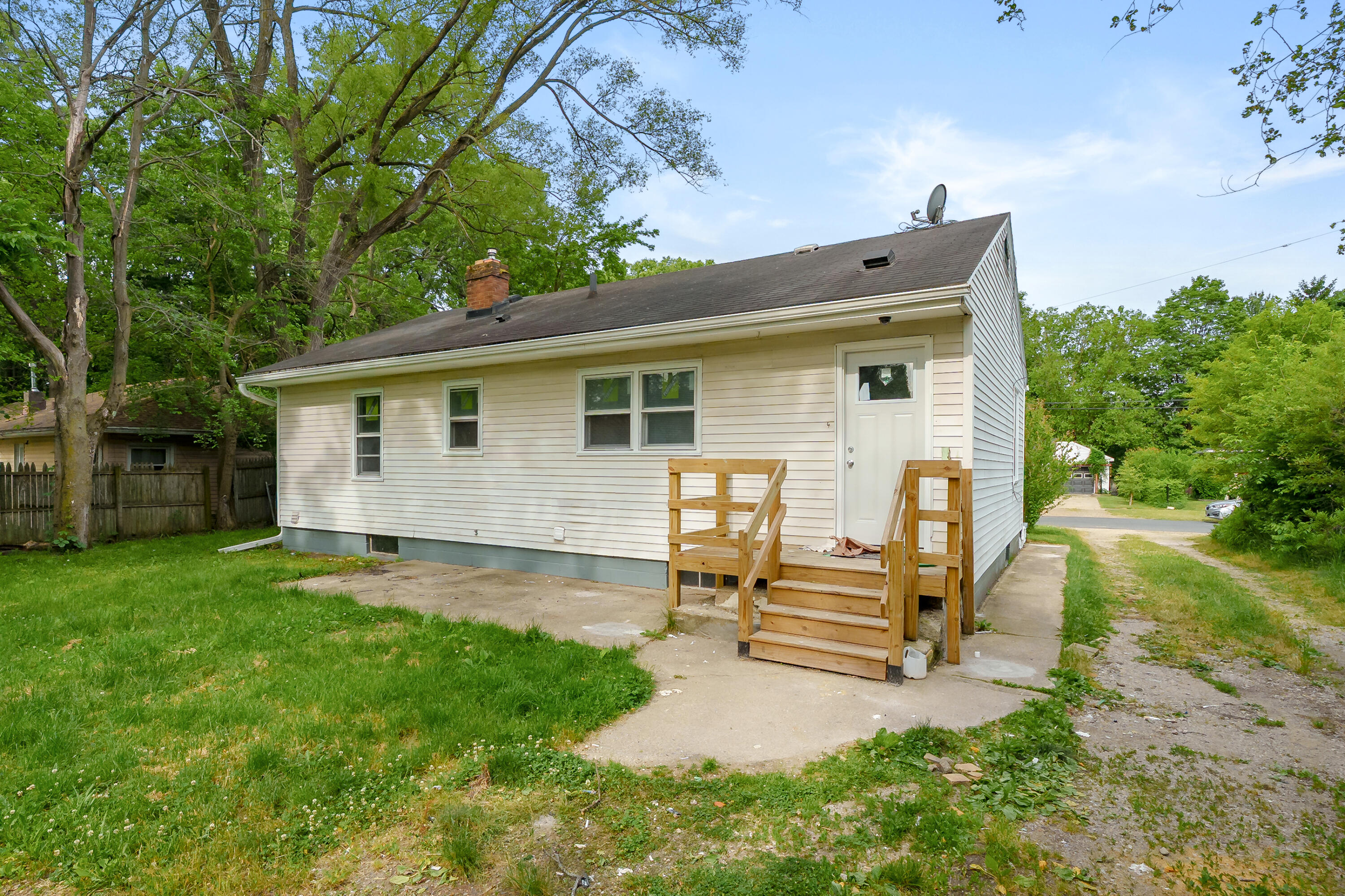 1308 Colgrove Avenue Kalamazoo MI 49048