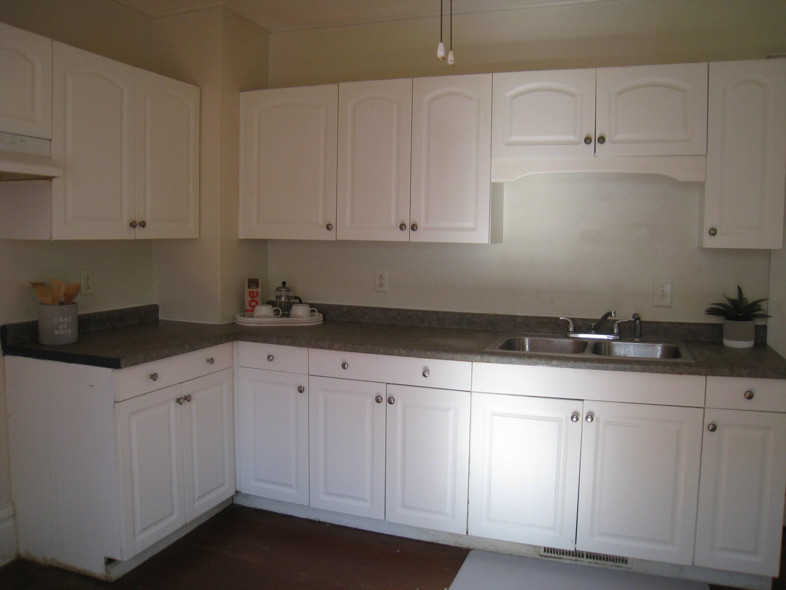 455 Leonard Avenue Muskegon MI 49442