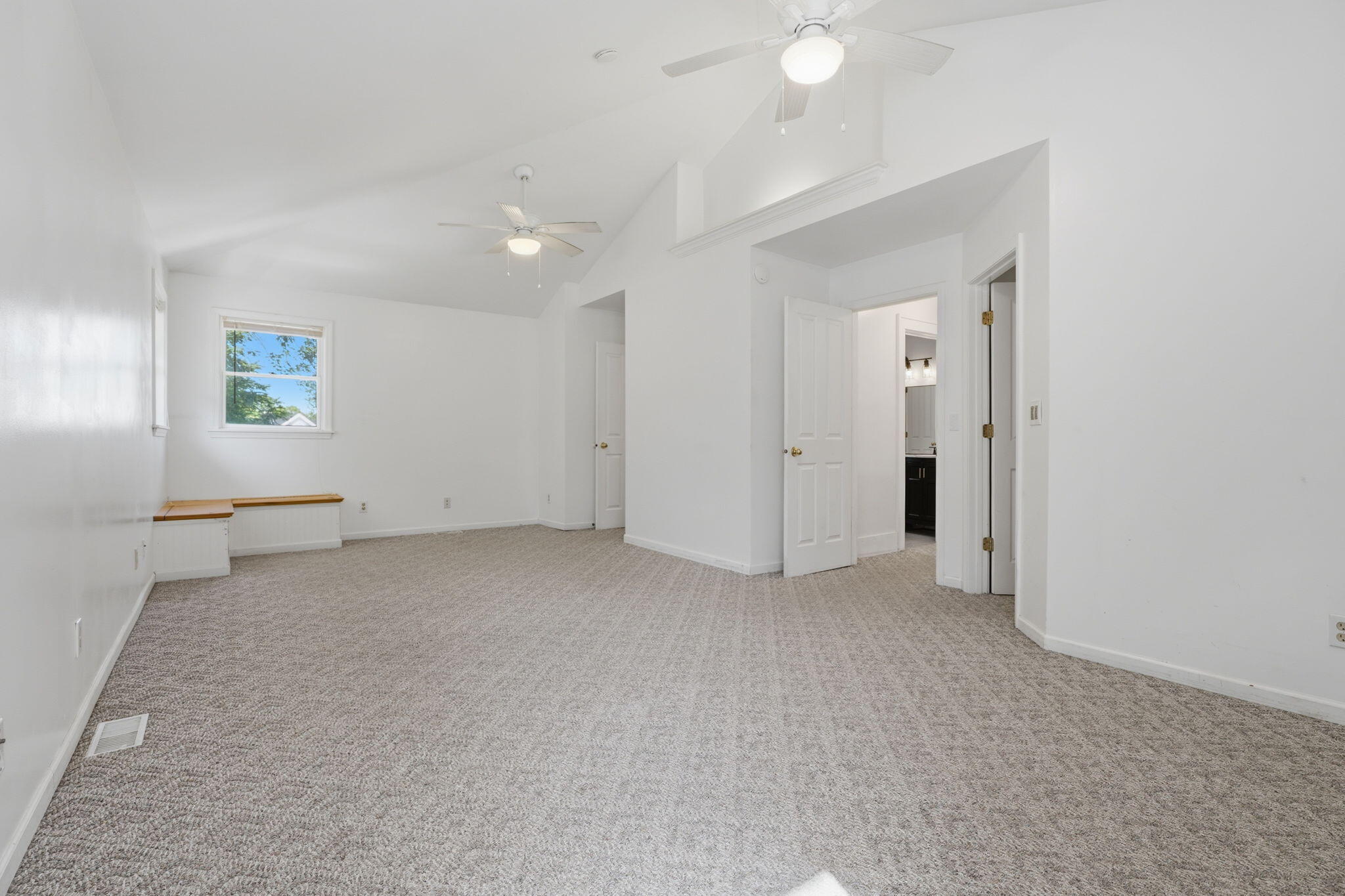 516 Curtis Street NE Grand Rapids MI 49505
