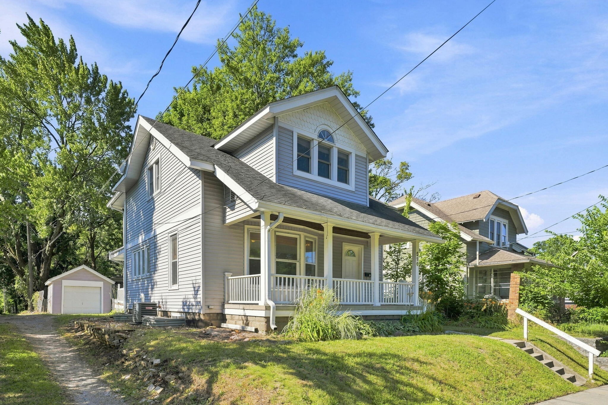 516 Curtis Street NE Grand Rapids MI 49505