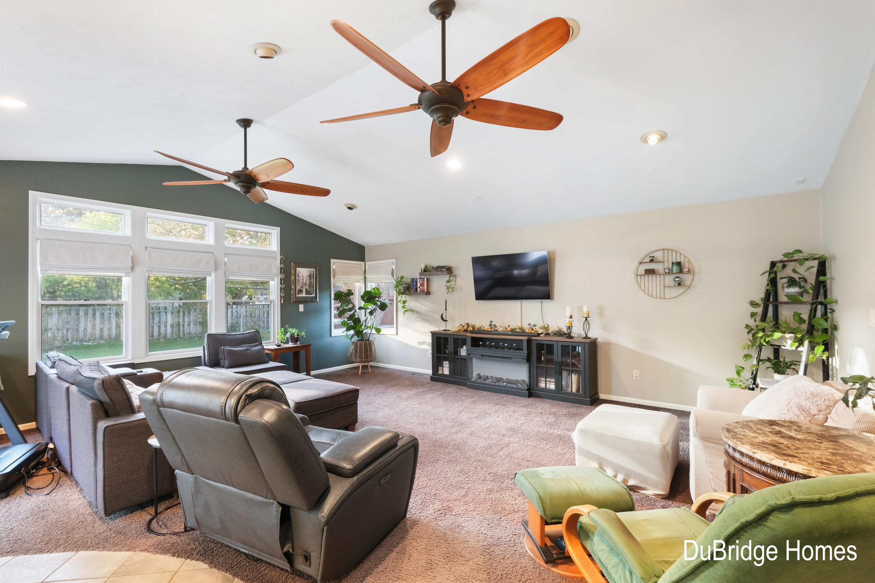 2660 Wyandotte Drive NE Grand Rapids MI 49525