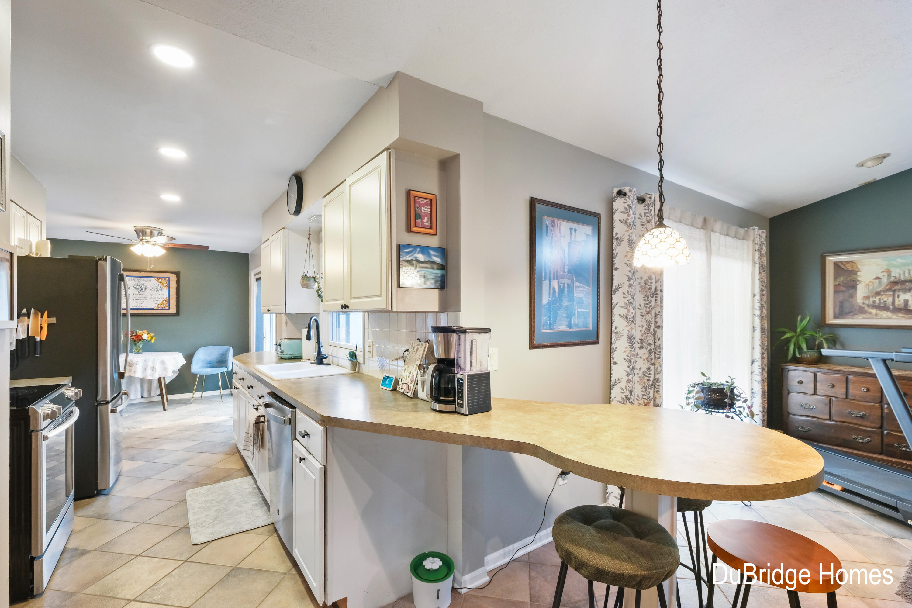 2660 Wyandotte Drive NE Grand Rapids MI 49525
