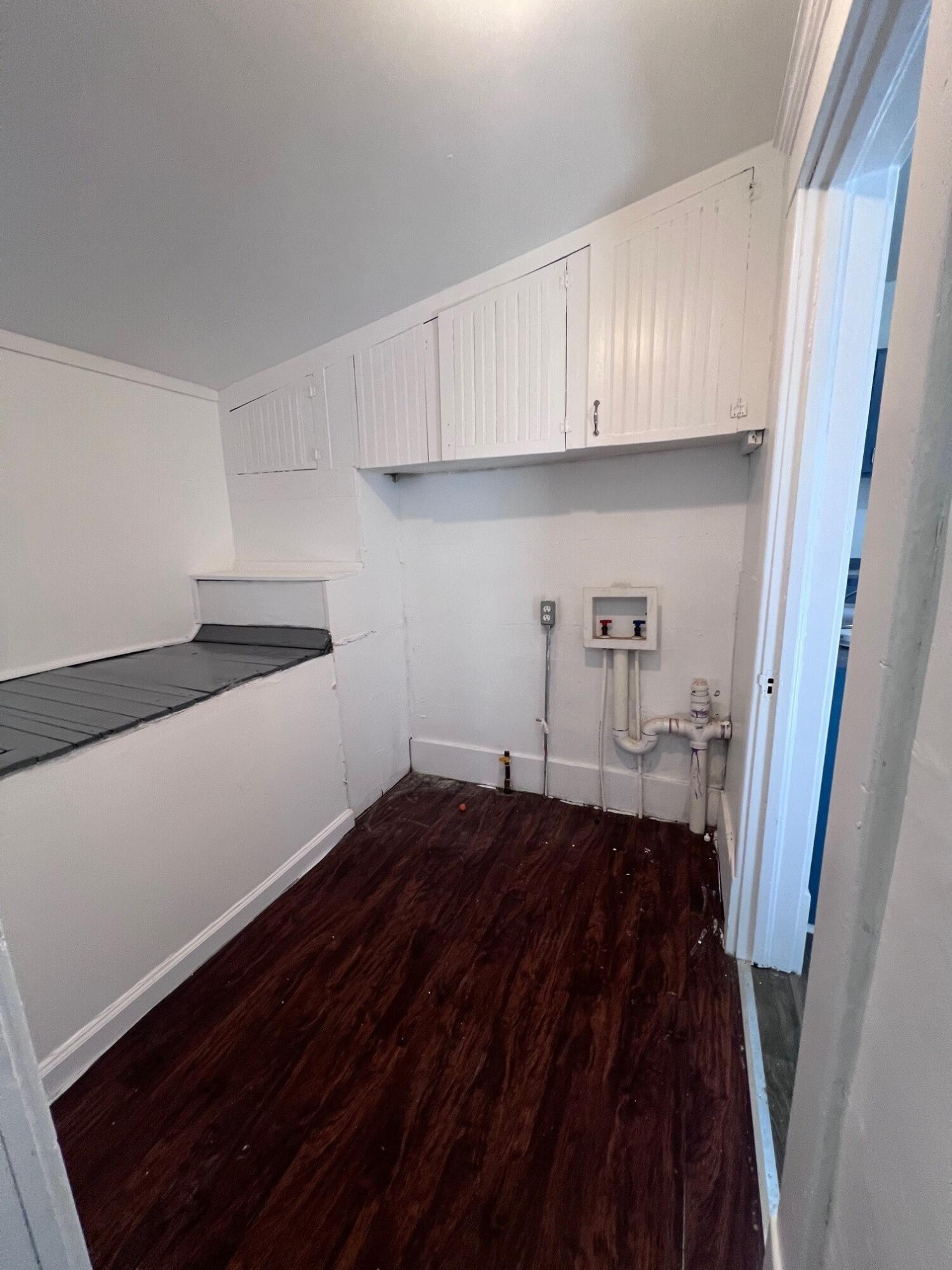 1969 Hoyt Street Muskegon MI 49442