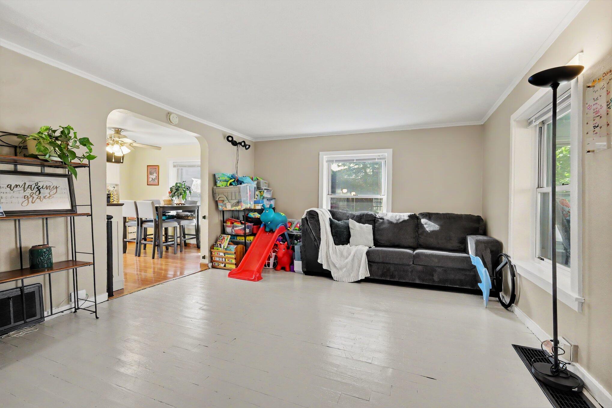 724 Eleanor Street NE Grand Rapids MI 49505