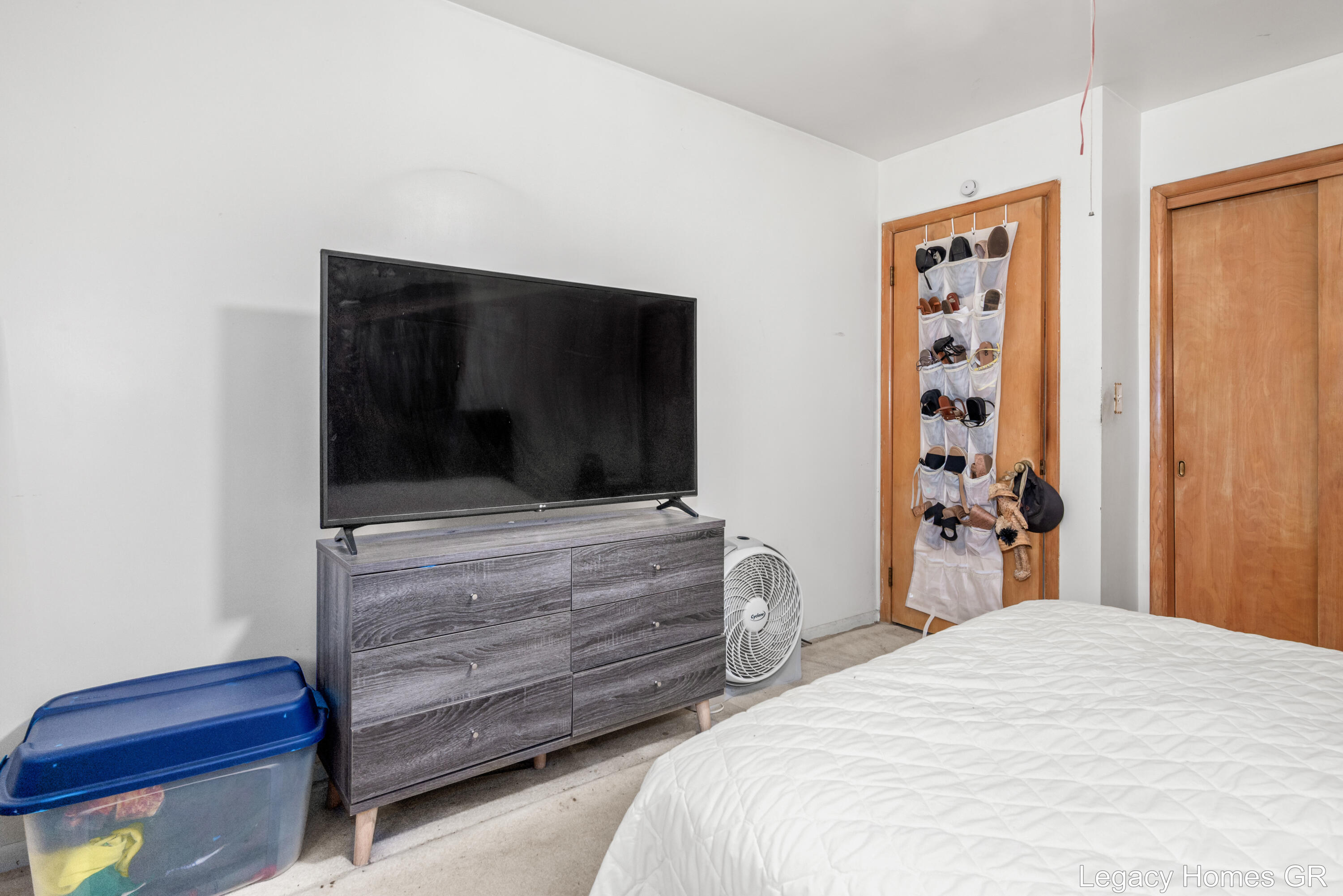 2757 Vassar Drive SE Grand Rapids MI 49506