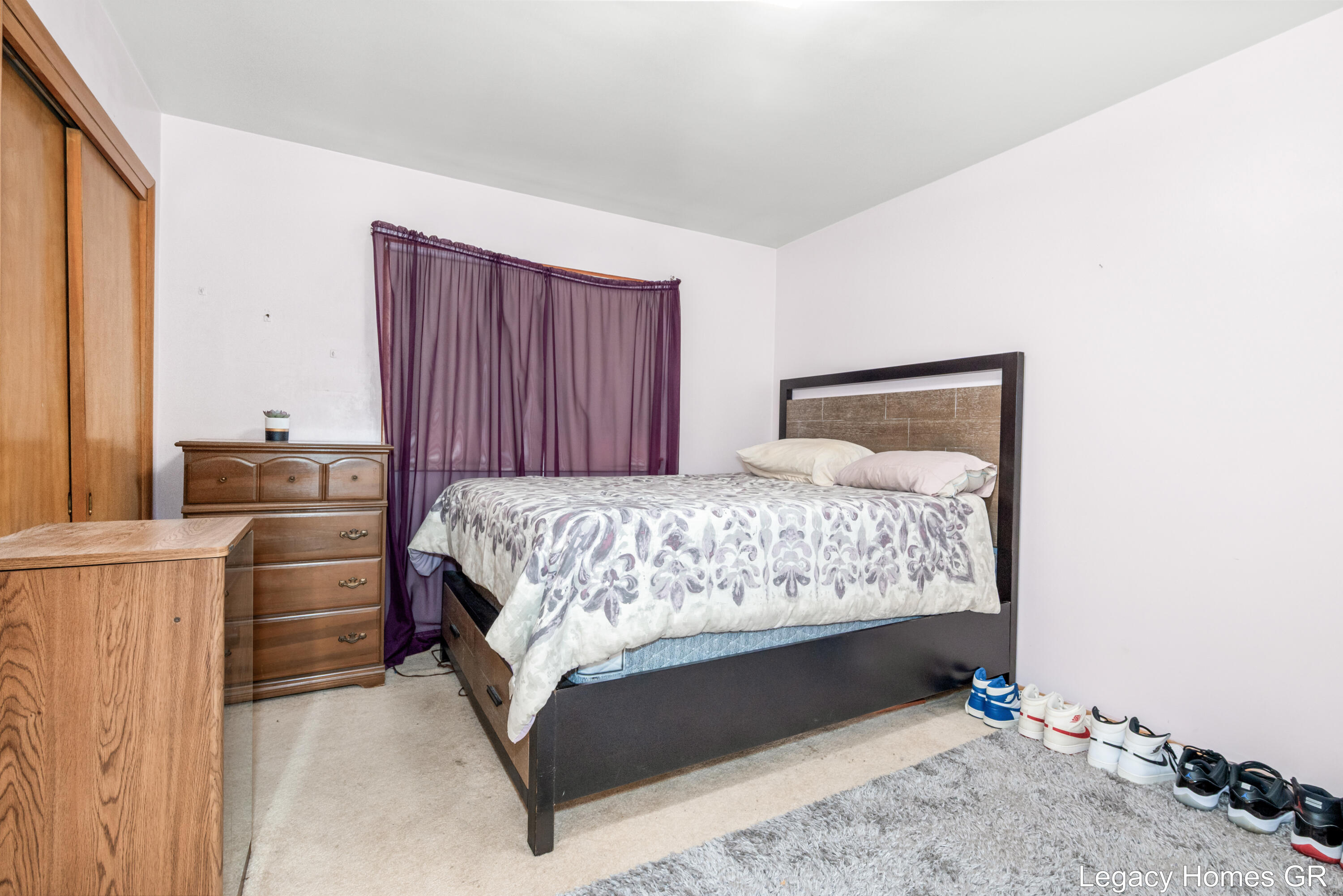 2757 Vassar Drive SE Grand Rapids MI 49506