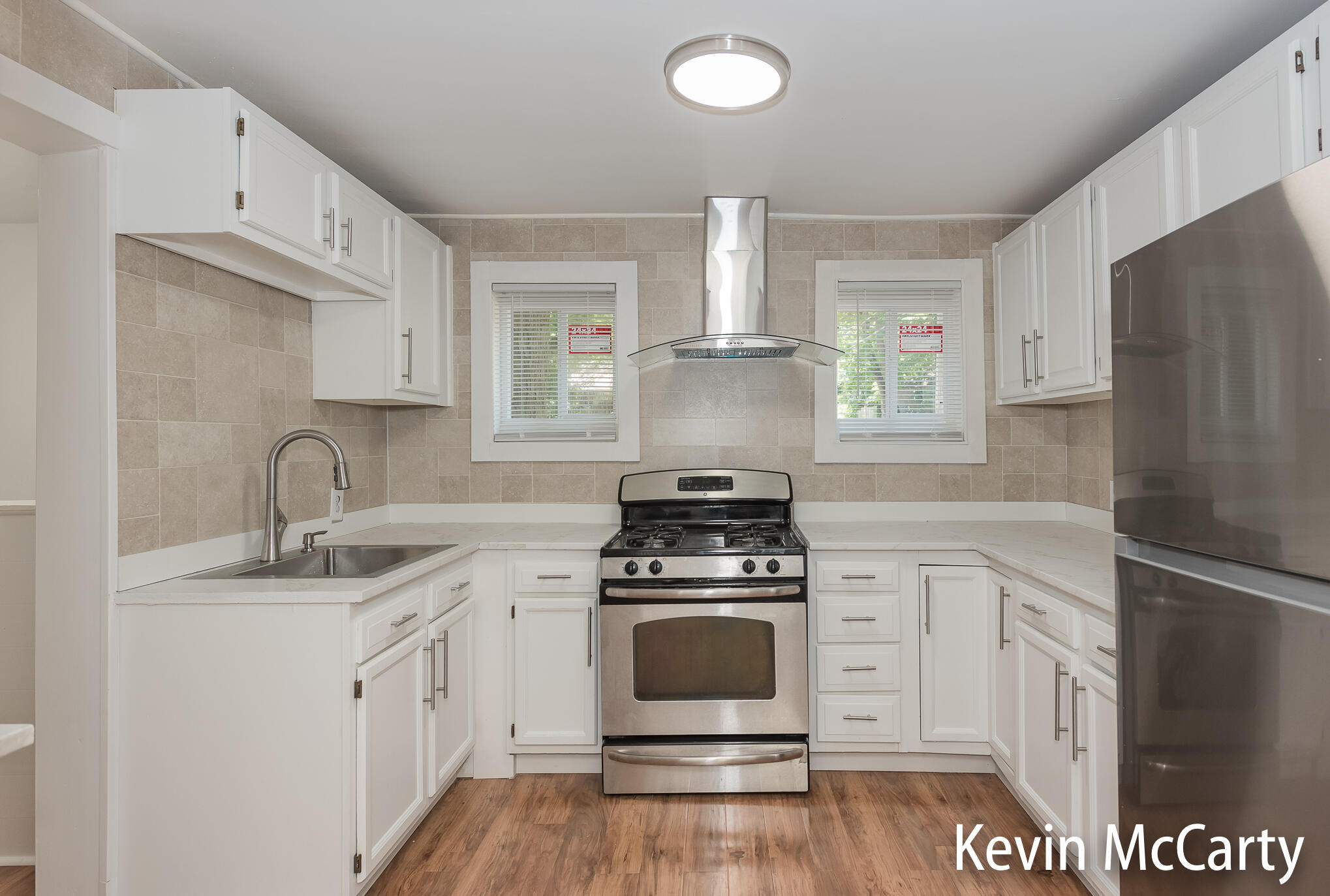 214 Bradford Street NE Grand Rapids MI 49503