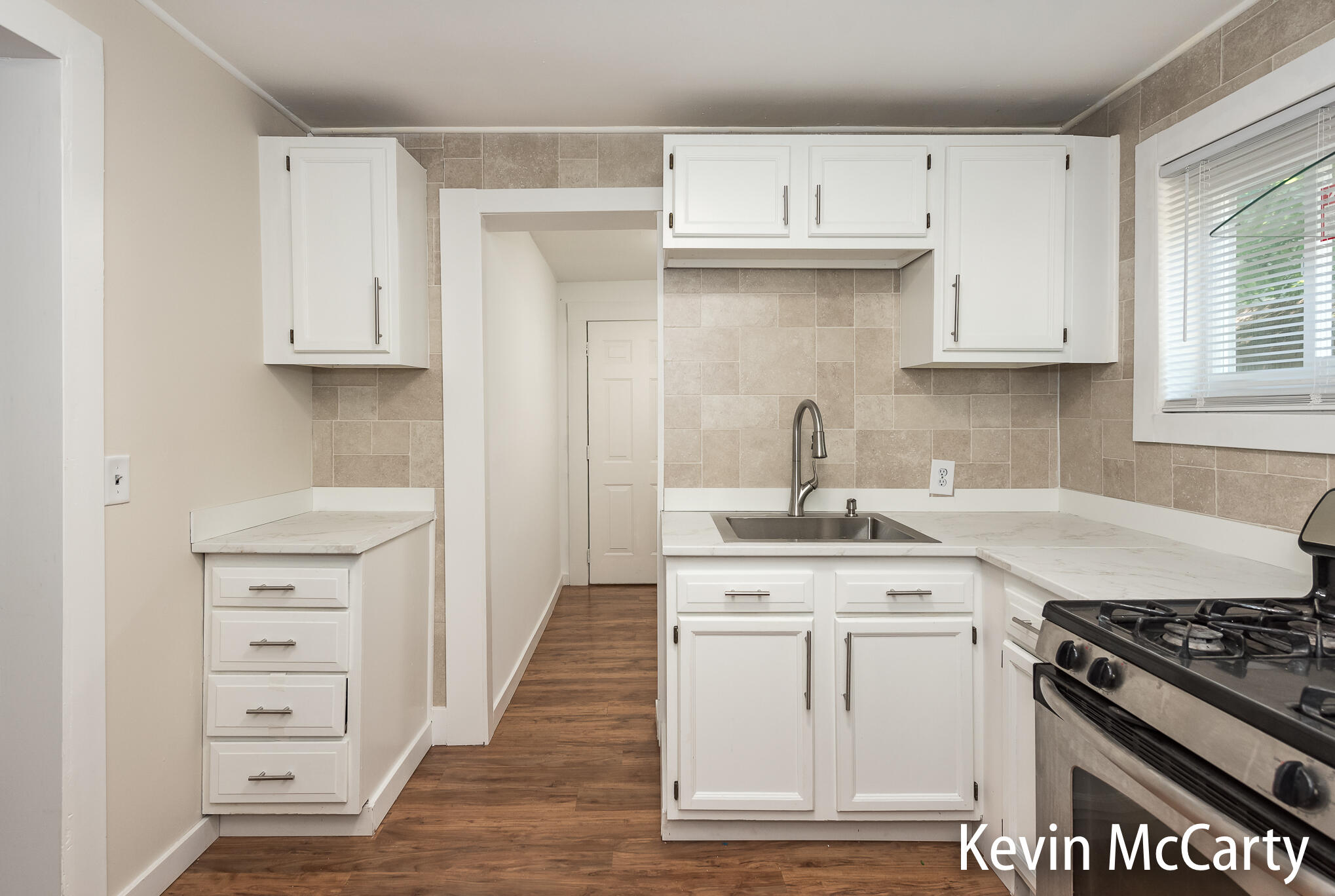 214 Bradford Street NE Grand Rapids MI 49503