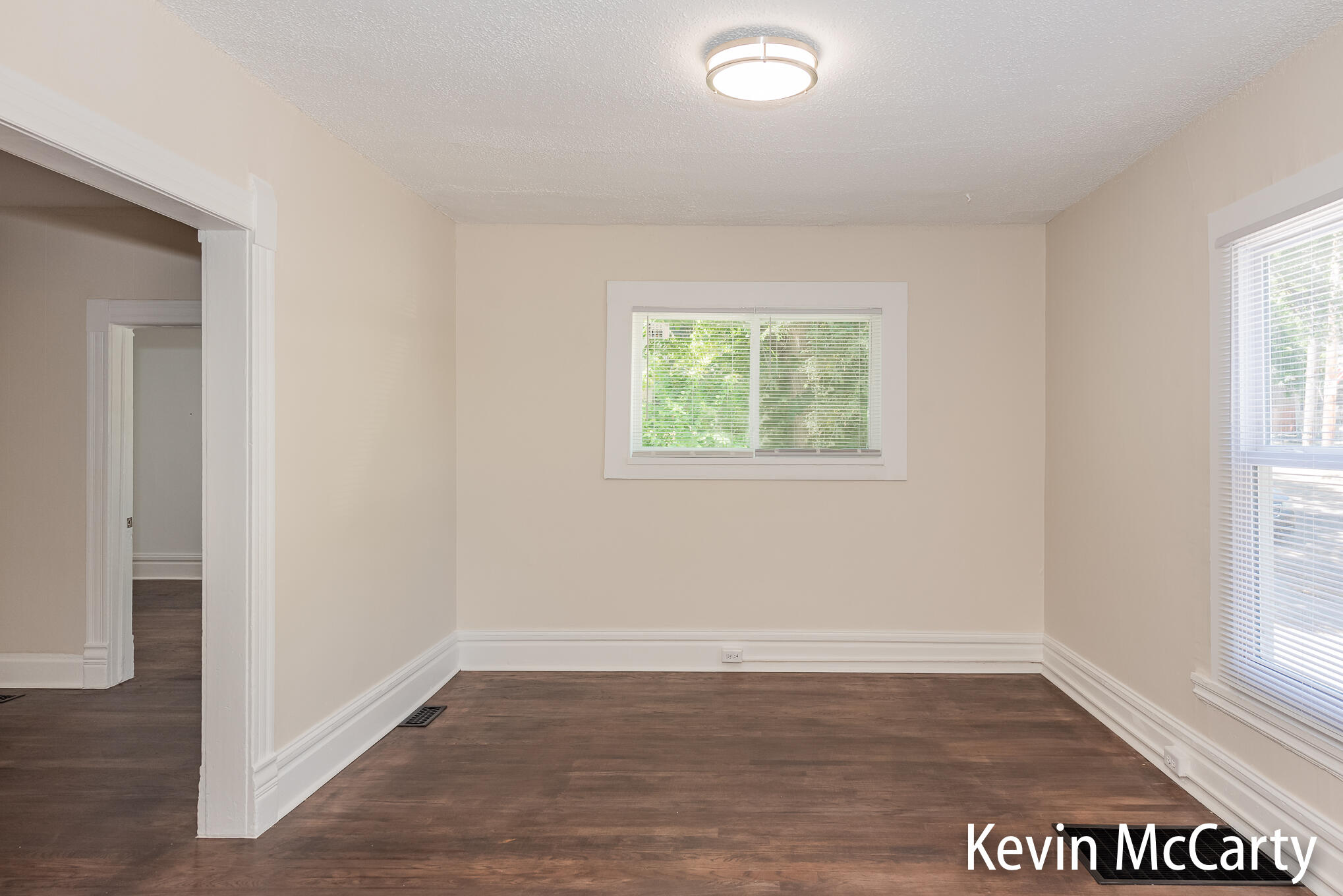 214 Bradford Street NE Grand Rapids MI 49503