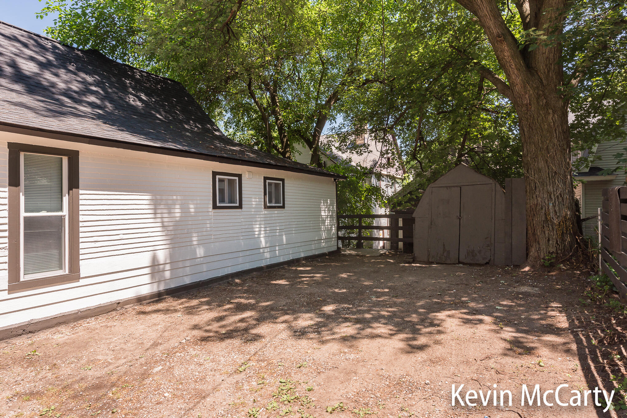 214 Bradford Street NE Grand Rapids MI 49503