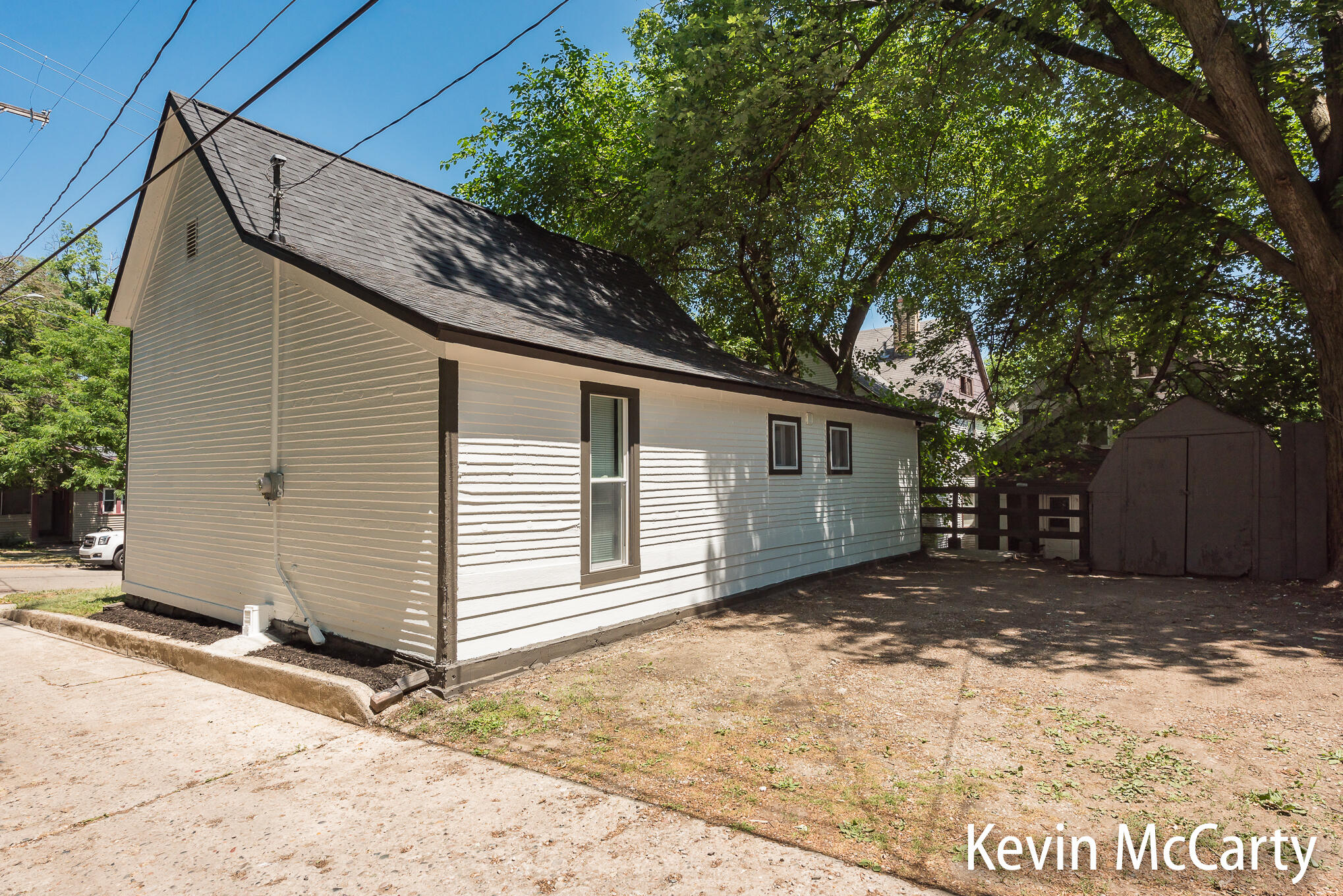 214 Bradford Street NE Grand Rapids MI 49503