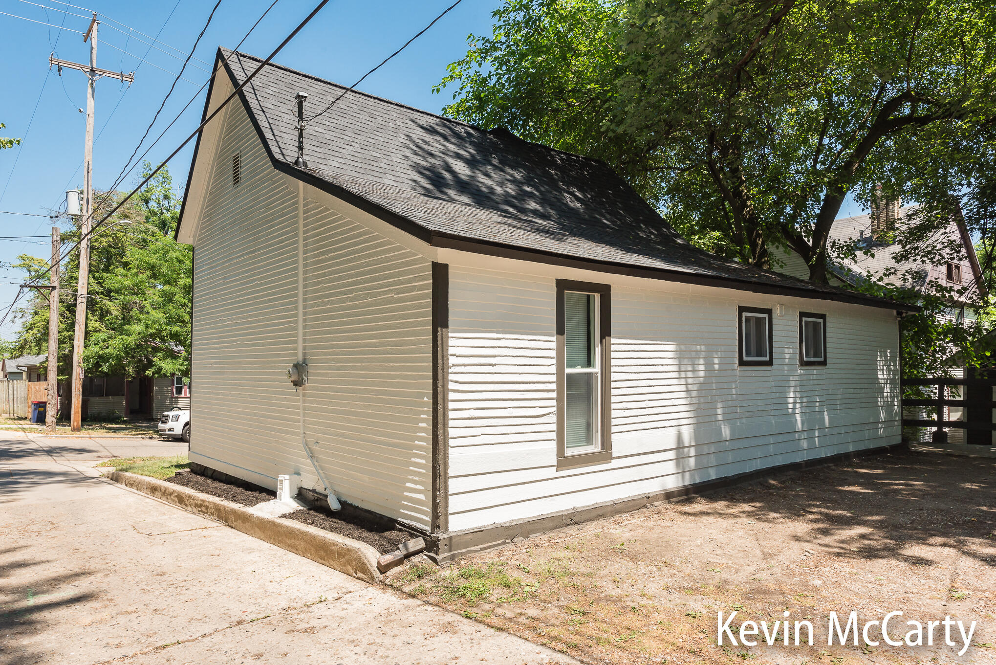 214 Bradford Street NE Grand Rapids MI 49503