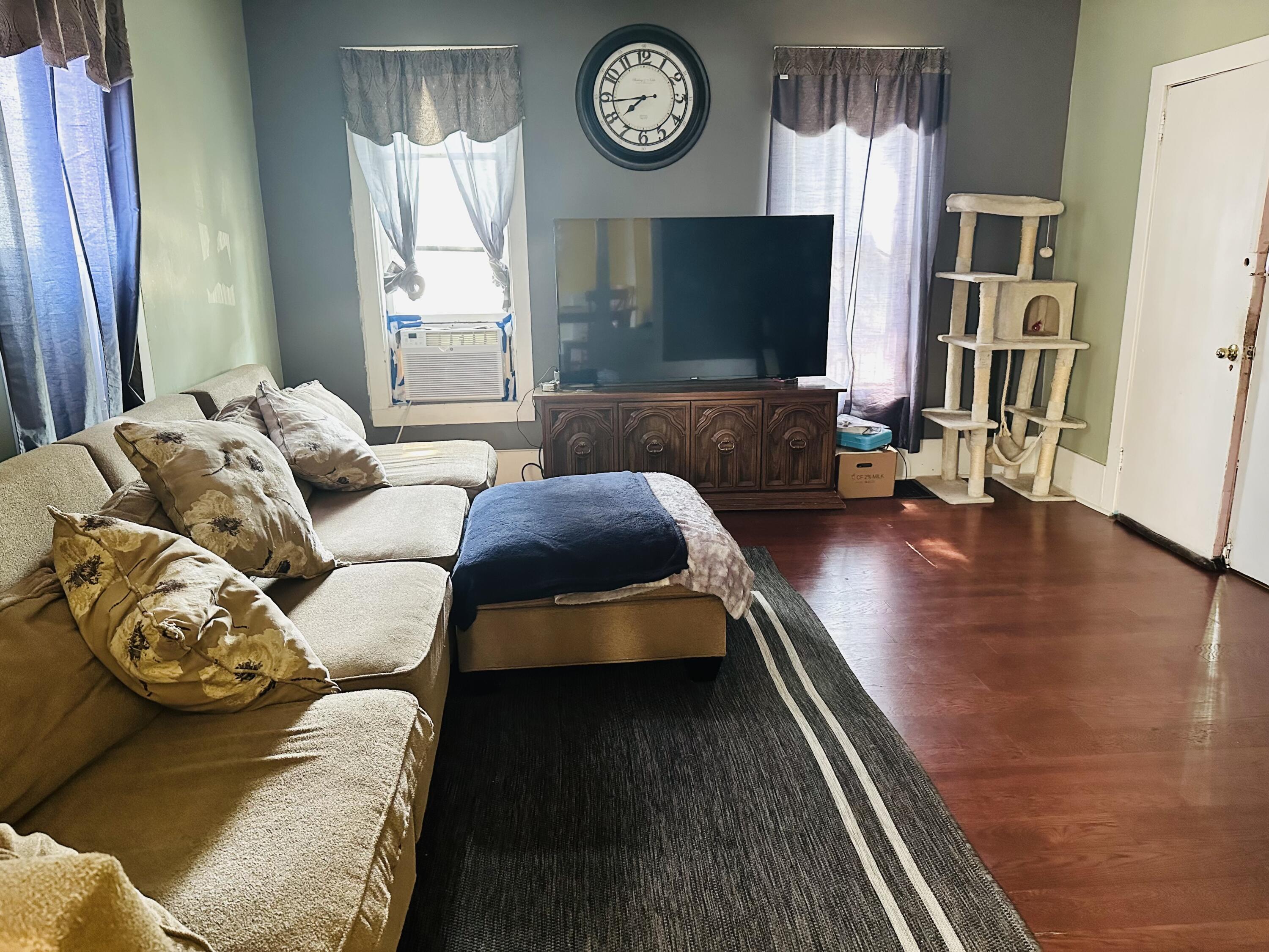 1298 Spring Street Muskegon MI 49442