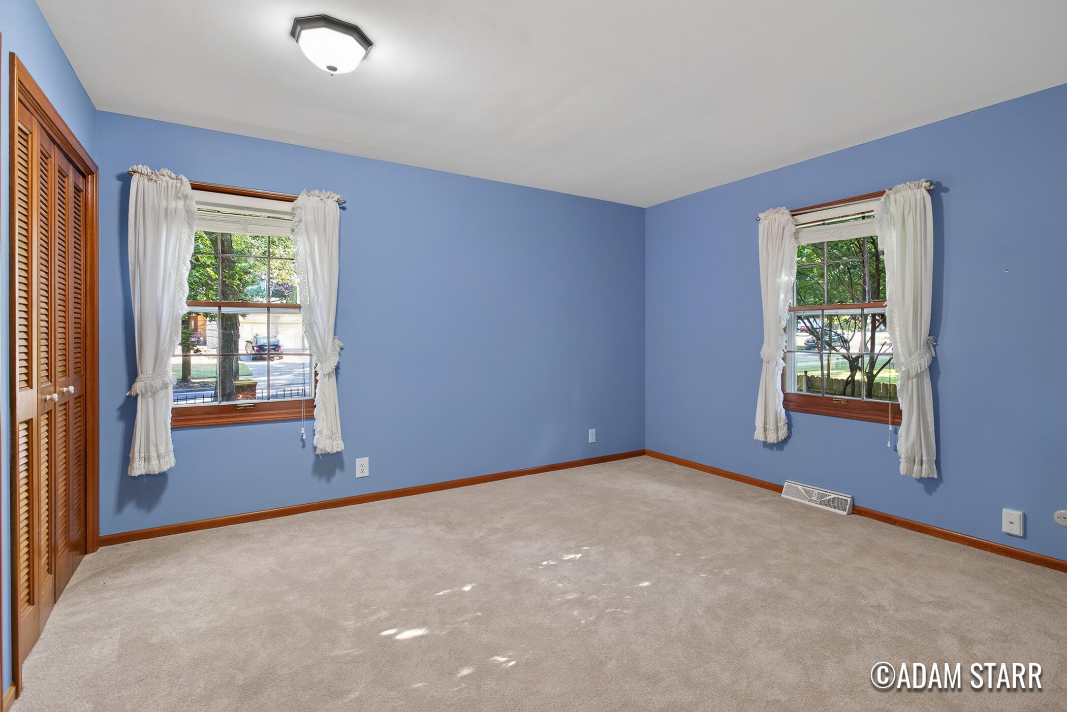 2430 Annchester Drive SE Grand Rapids MI 49506