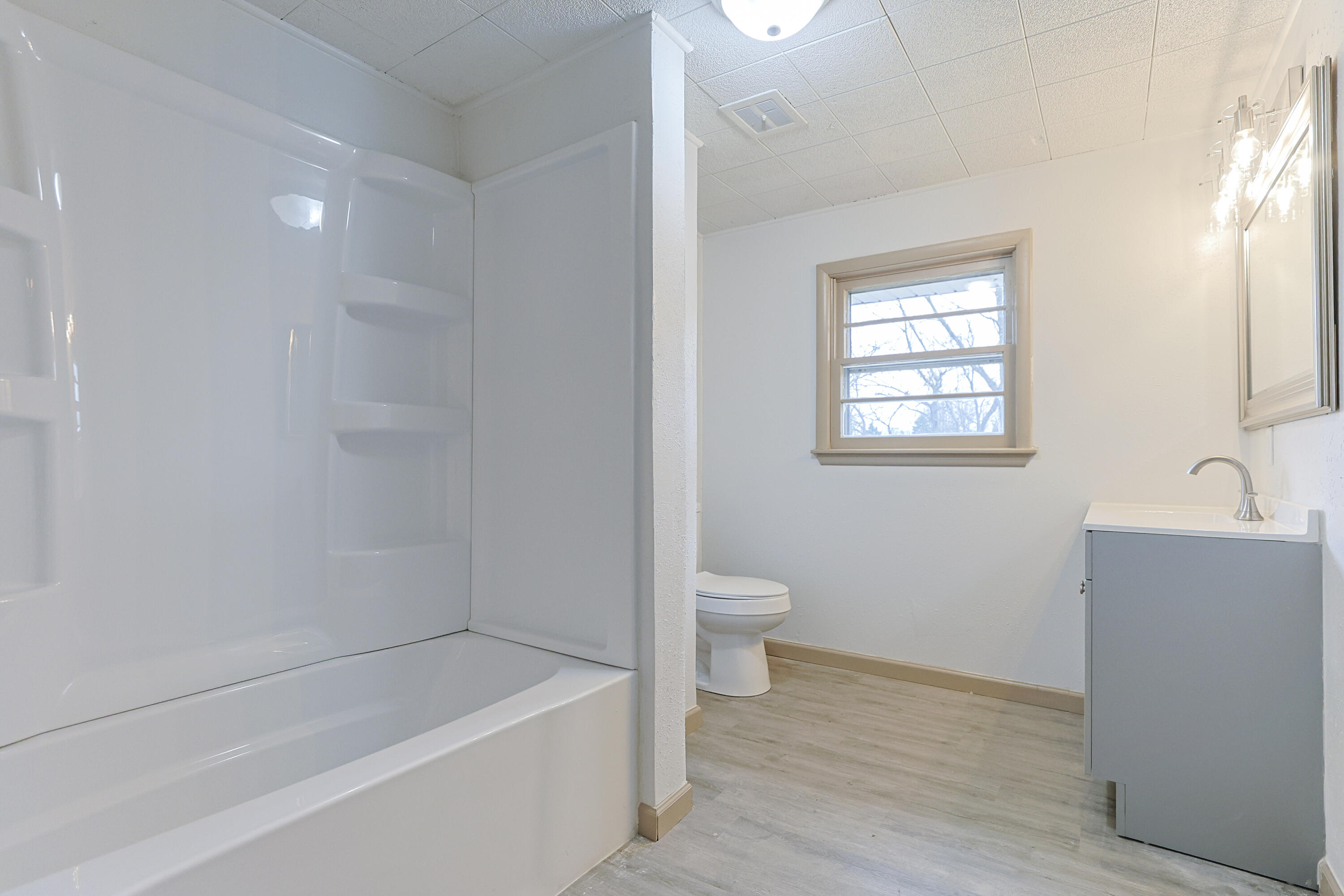 1582 Bakertown Road Buchanan MI 49107