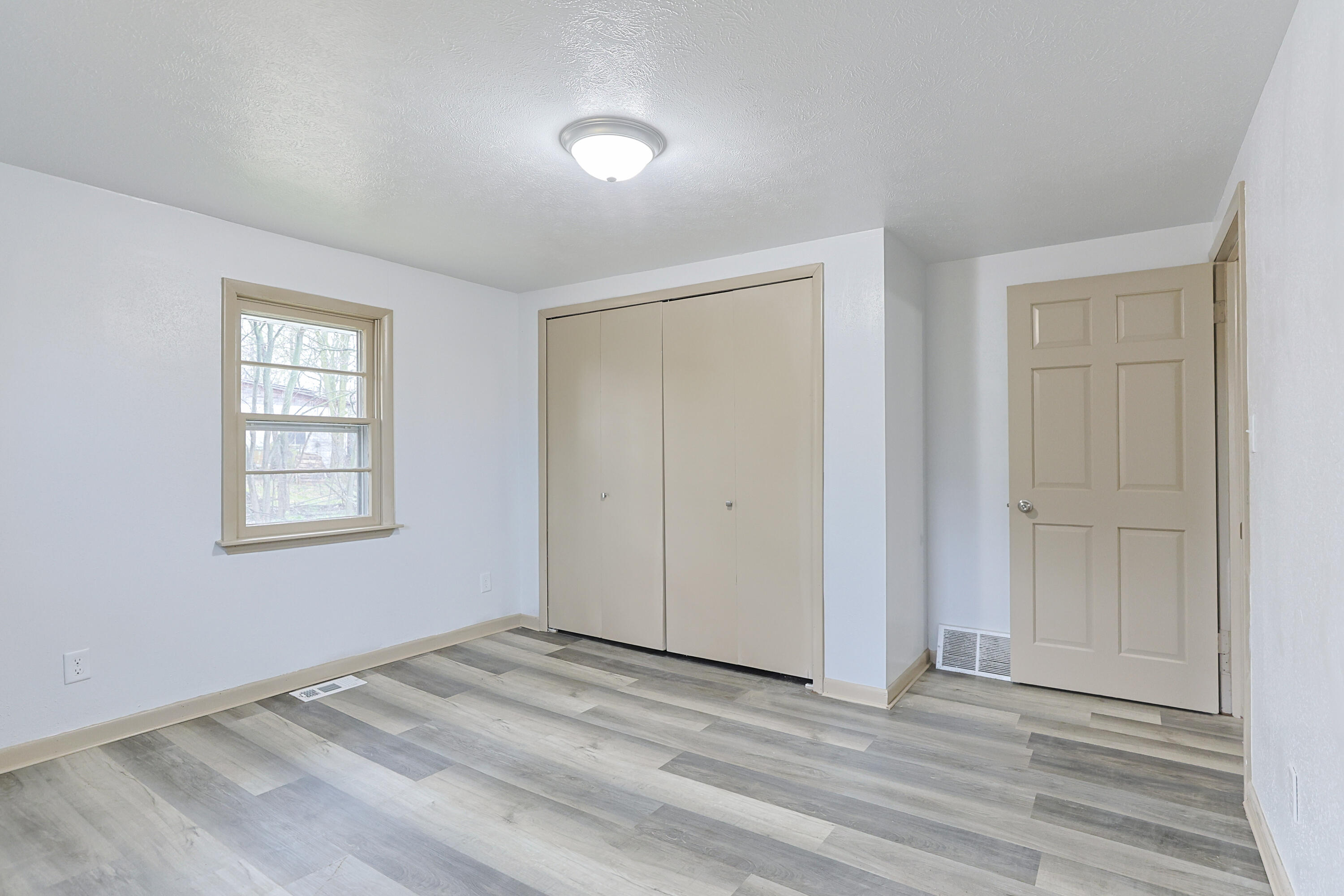 1582 Bakertown Road Buchanan MI 49107