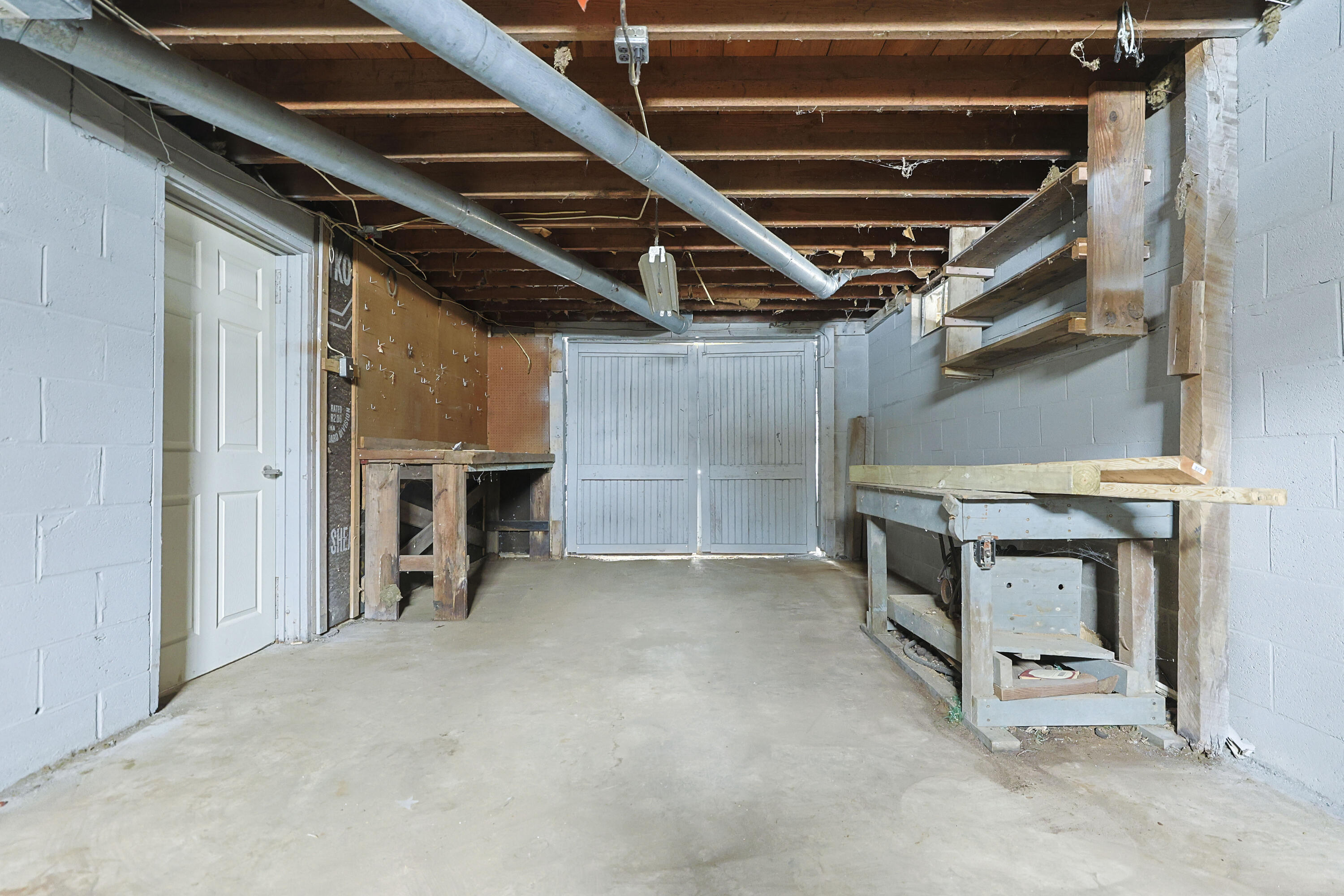 1582 Bakertown Road Buchanan MI 49107