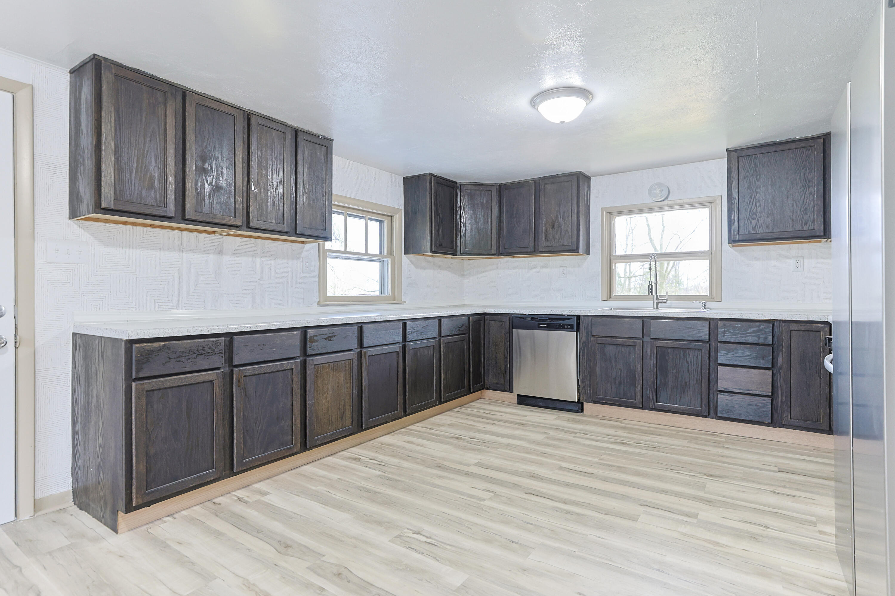 1582 Bakertown Road Buchanan MI 49107