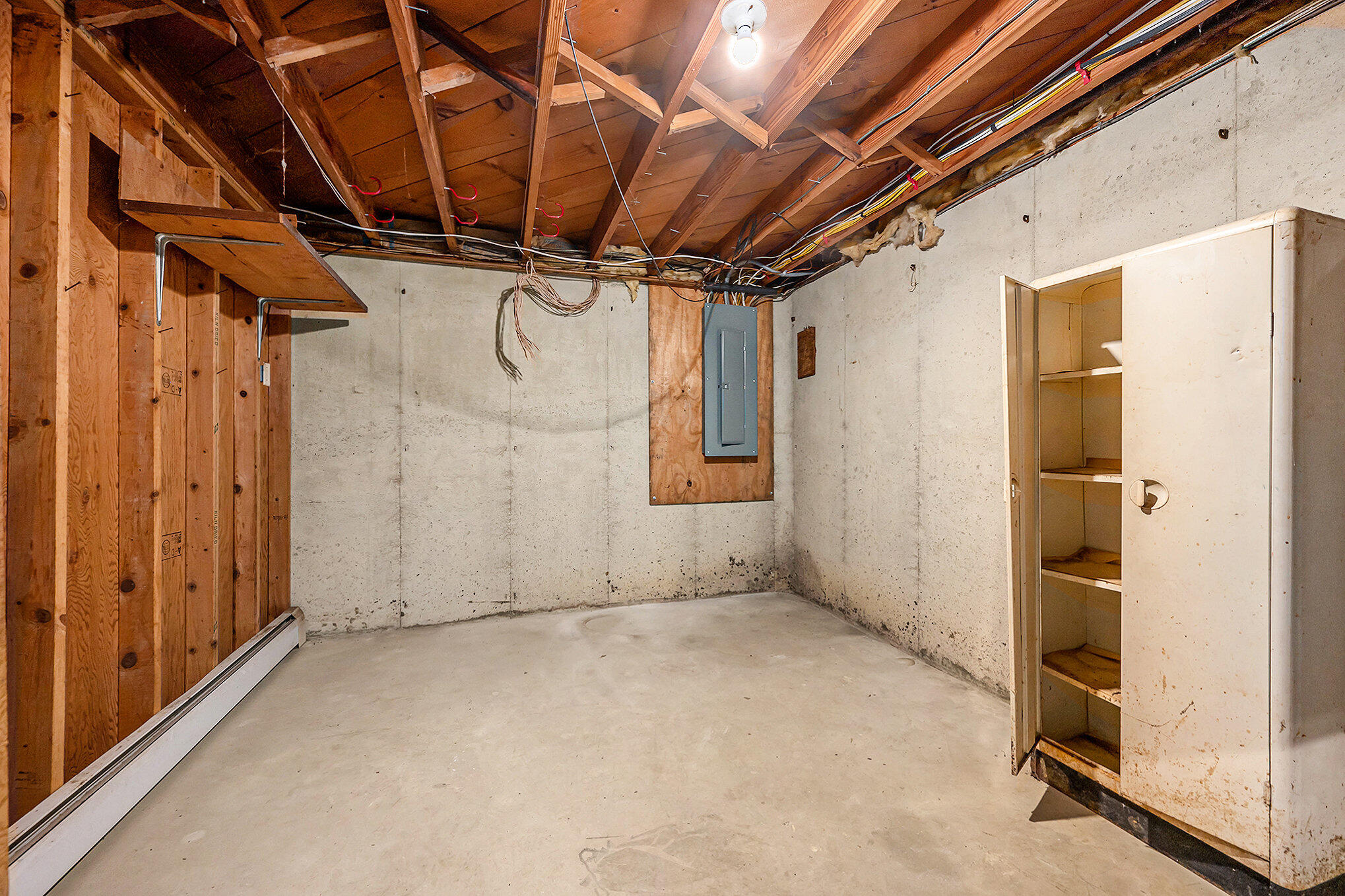 1269 Highland Court Allegan MI 49010