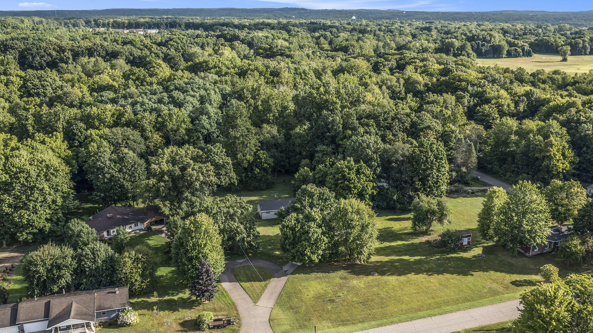 1269 Highland Court Allegan MI 49010