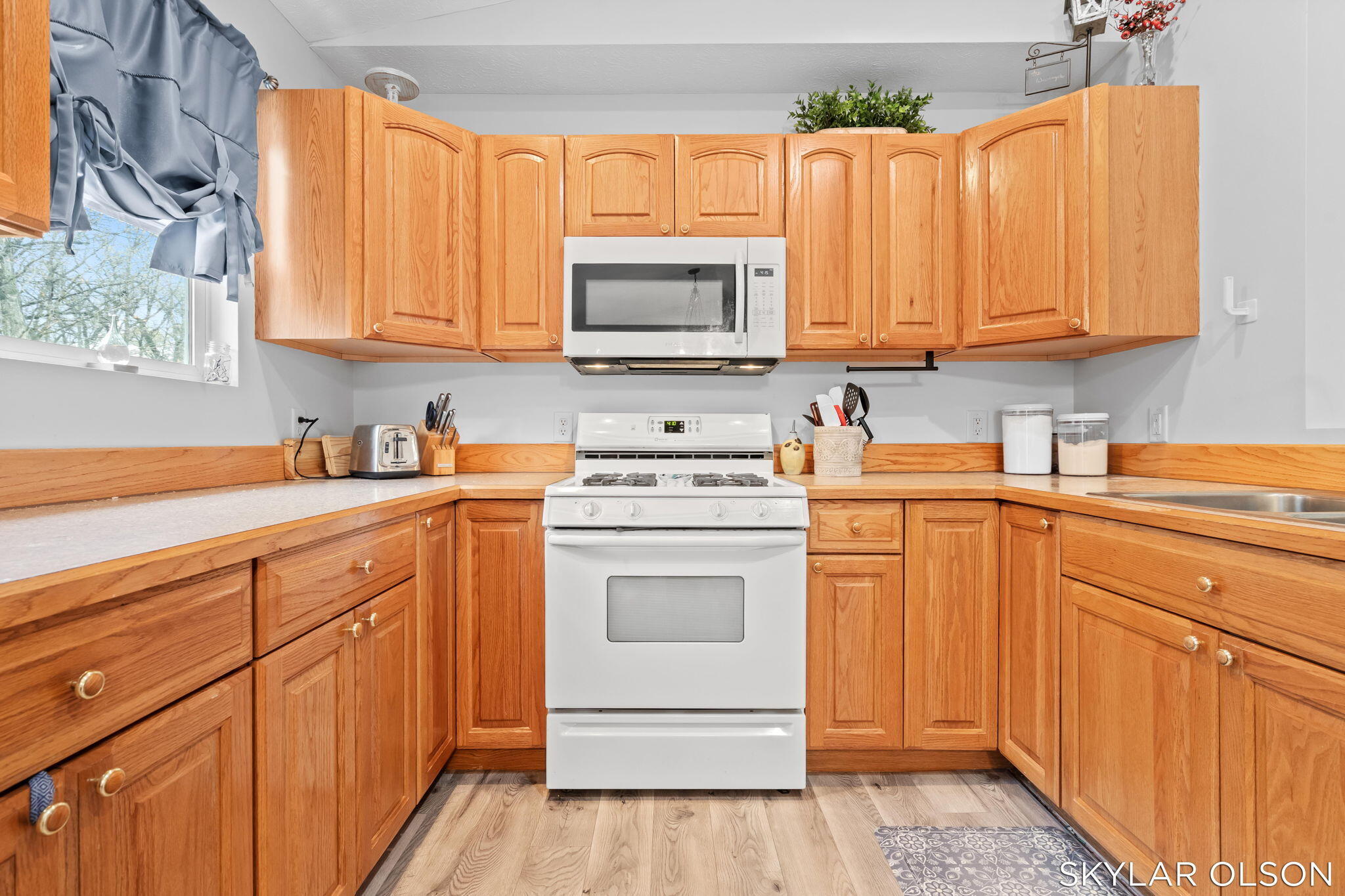 2900 Kooi Street Muskegon MI 49444