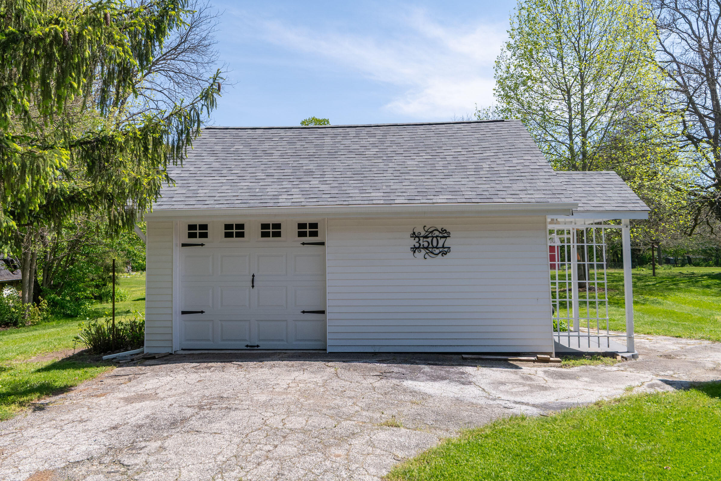 3507 N 5th Street Niles MI 49120
