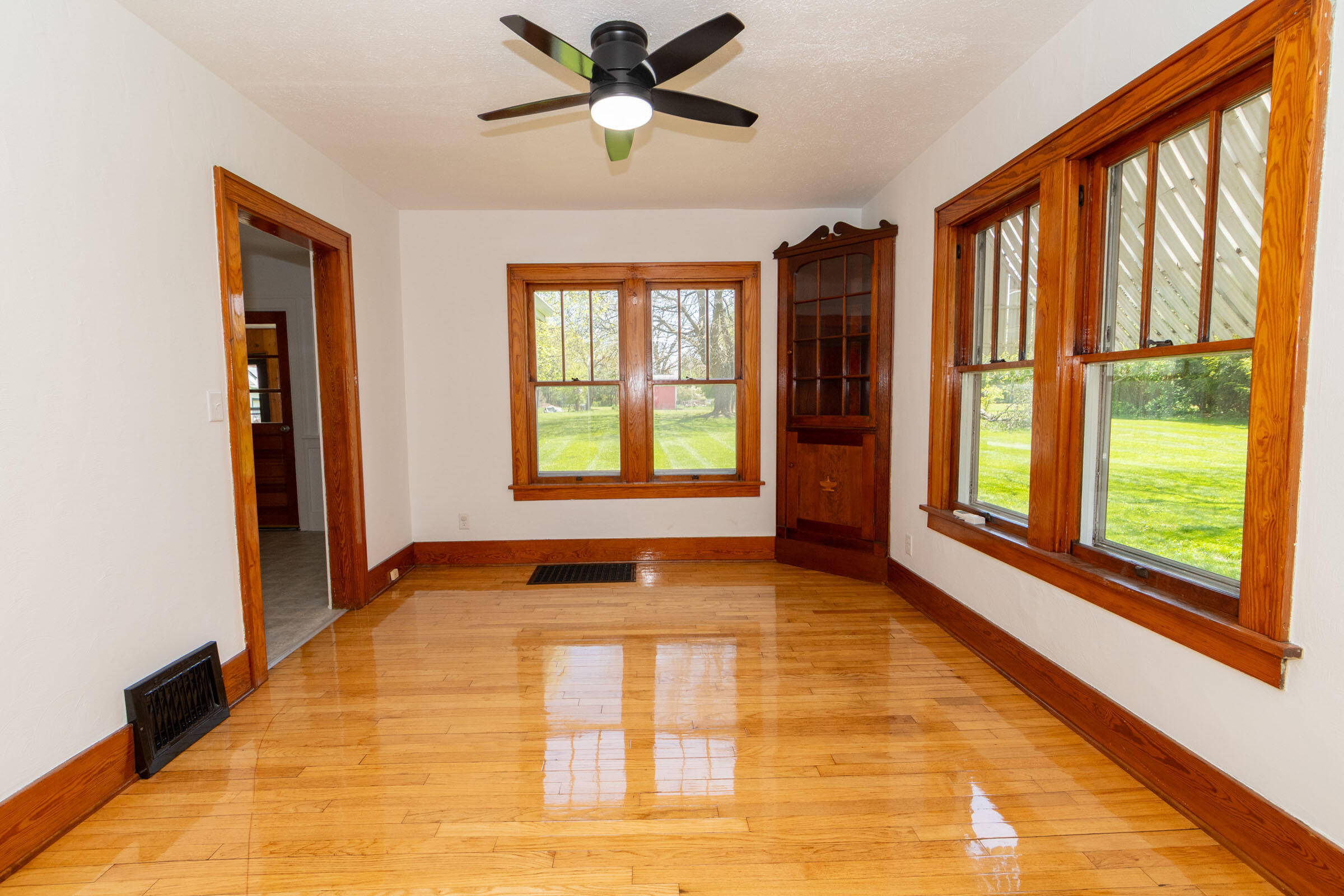 3507 N 5th Street Niles MI 49120