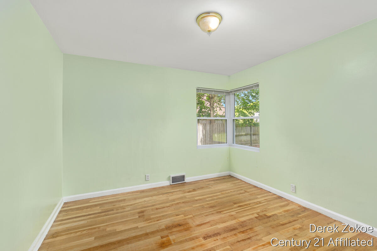 613 Shawmut Boulevard NW Grand Rapids MI 49504