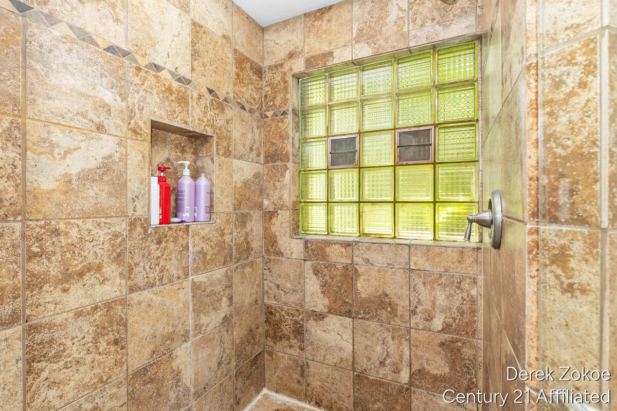 613 Shawmut Boulevard NW Grand Rapids MI 49504