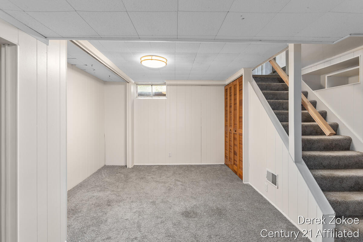 613 Shawmut Boulevard NW Grand Rapids MI 49504