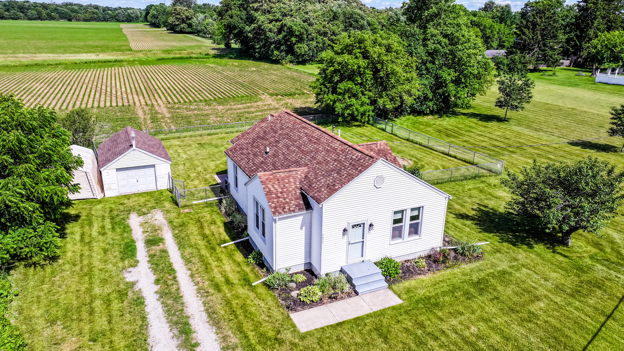 4025 River Road Sodus MI 49126