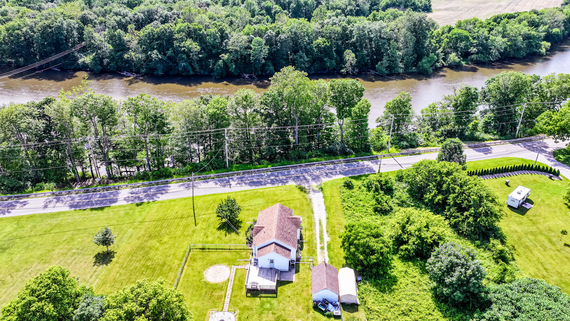 4025 River Road Sodus MI 49126