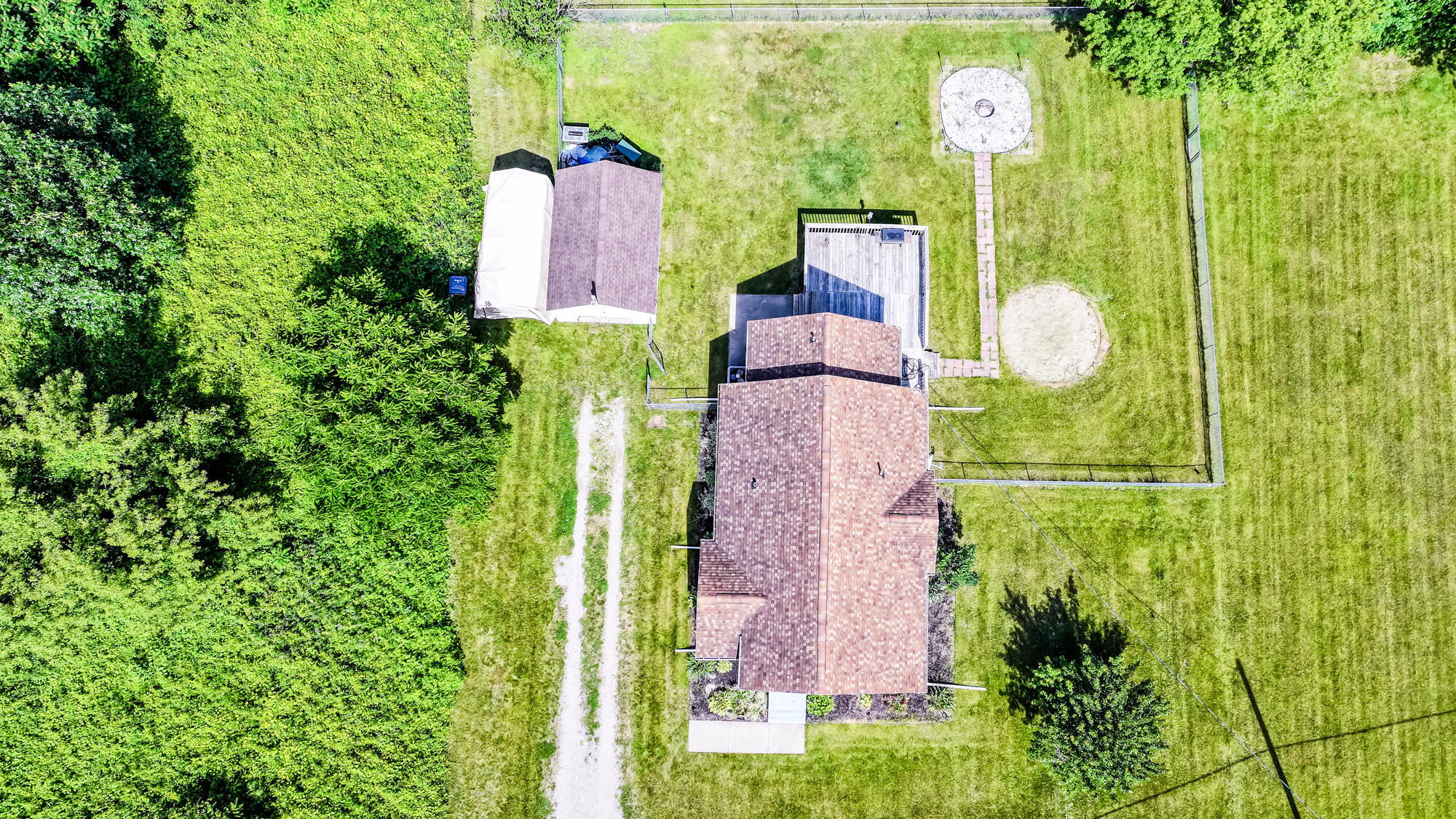 4025 River Road Sodus MI 49126